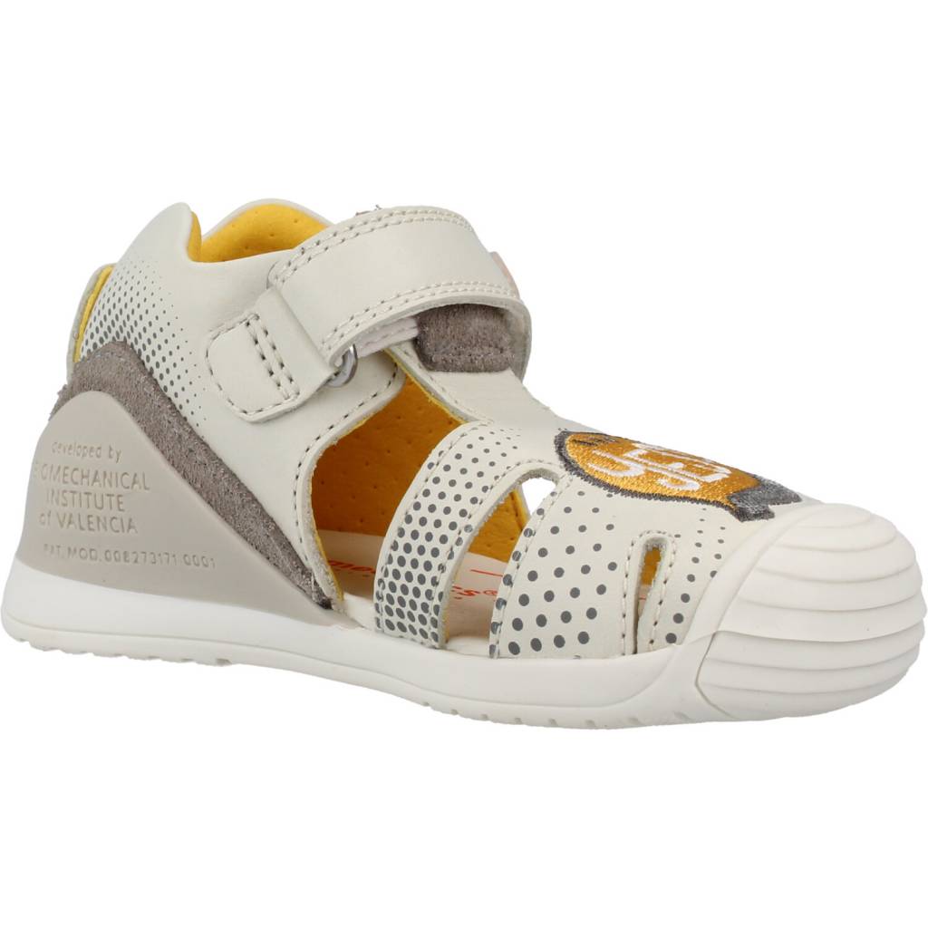 BIOMECANICS B en color BLANCO (5)