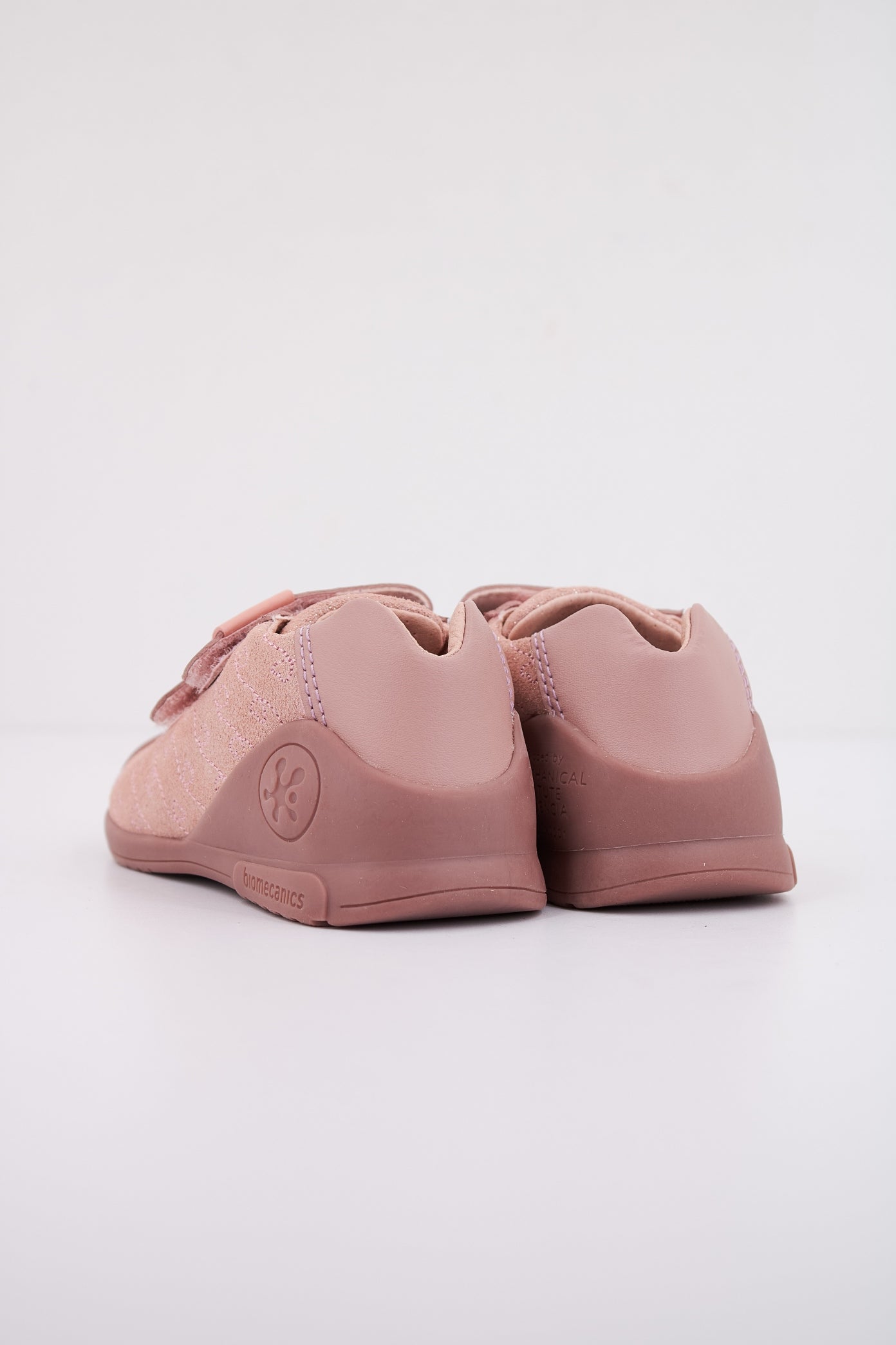 BIOMECANICS B en color ROSA (4)
