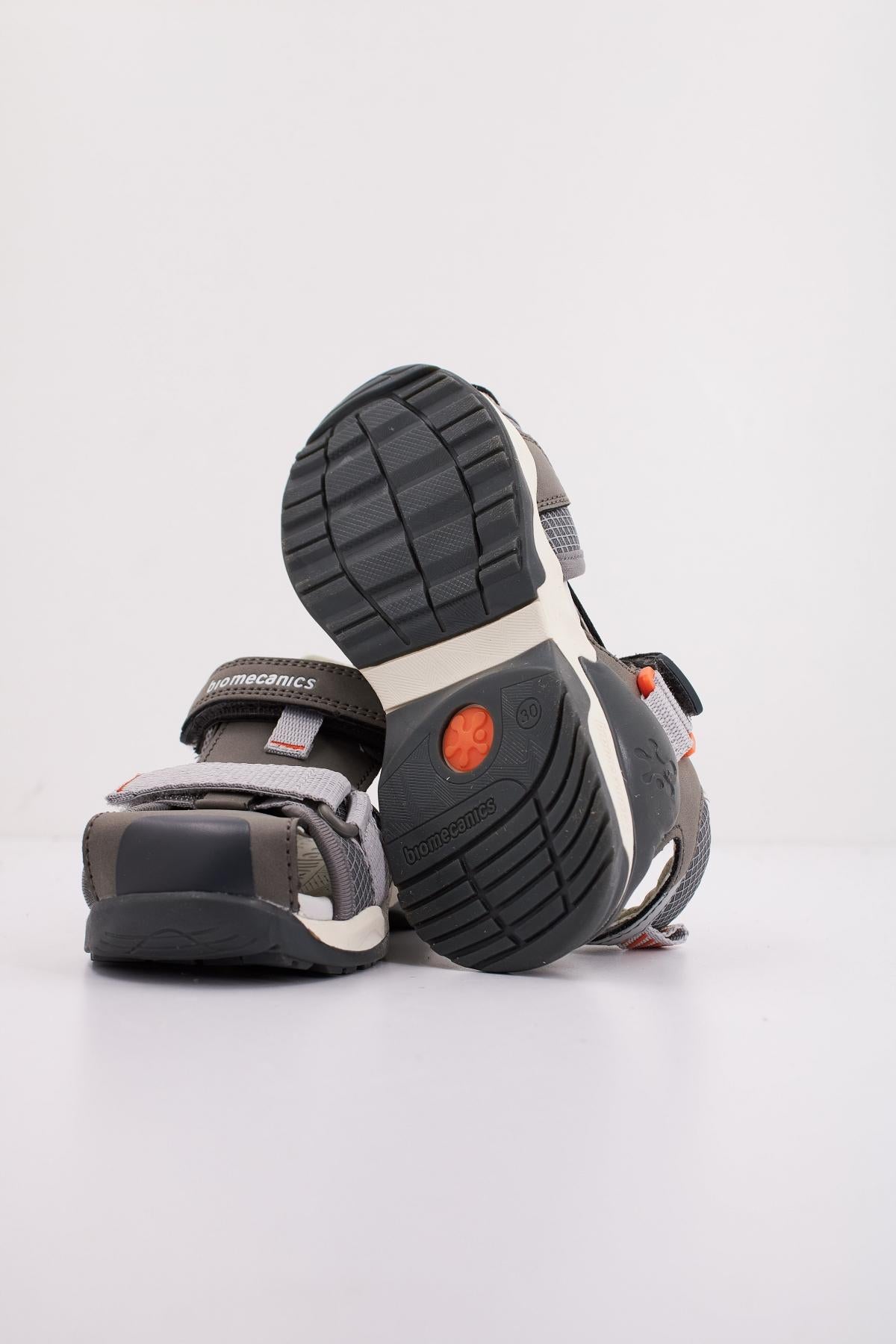 BIOMECANICS B en color GRIS (5)