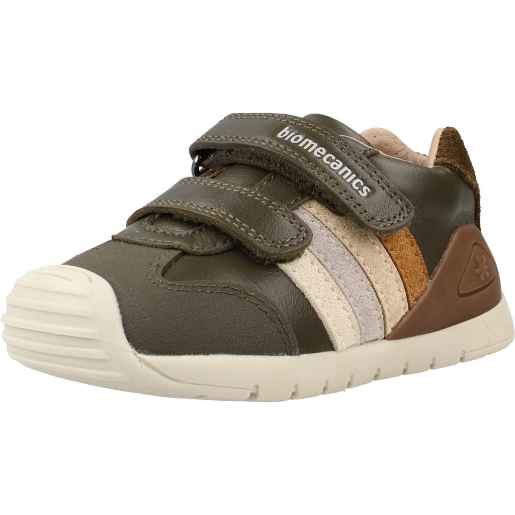 BIOMECANICS ZAPATO URBAN en color VERDE (1)