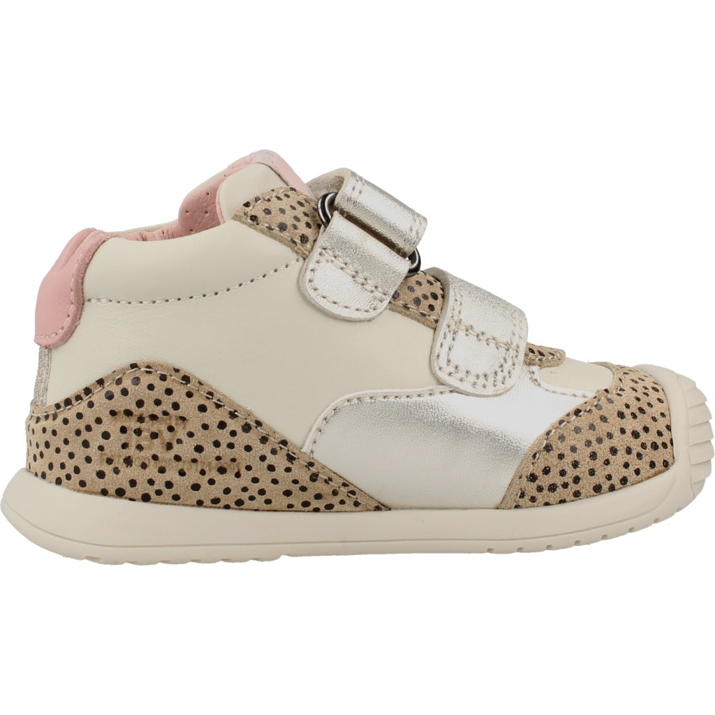 BIOMECANICS BOTIN CASUAL en color ANIMAL PRINT (4)