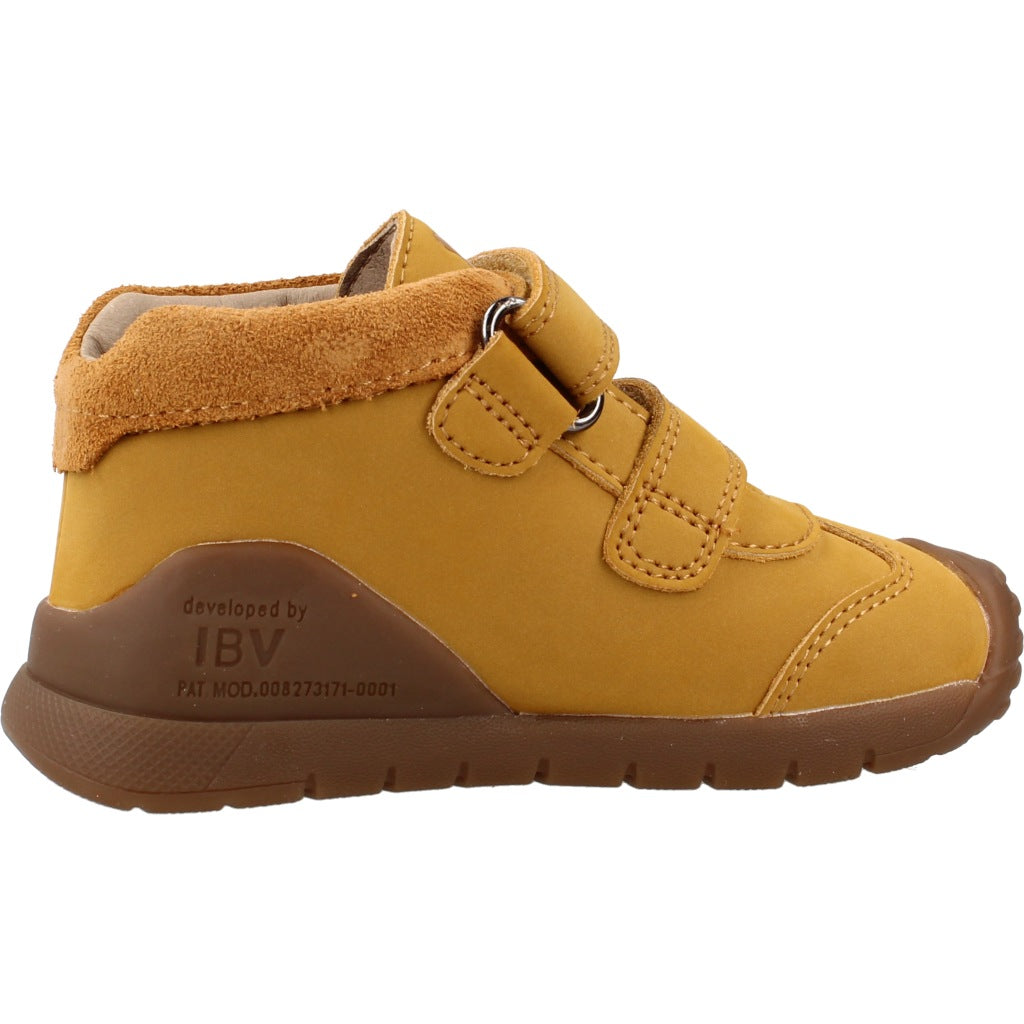 BIOMECANICS BOTIN URBAN TEX en color MARRON CLARO (4)