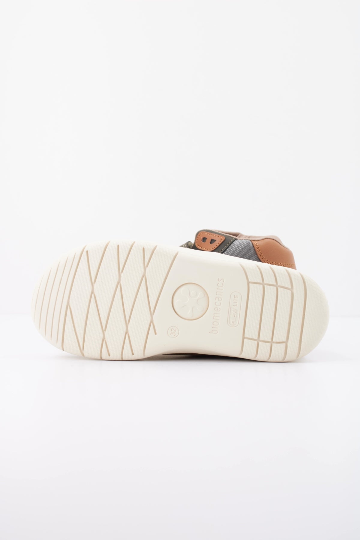 BIOMECANICS BOTIN URBAN en color VERDE (5)
