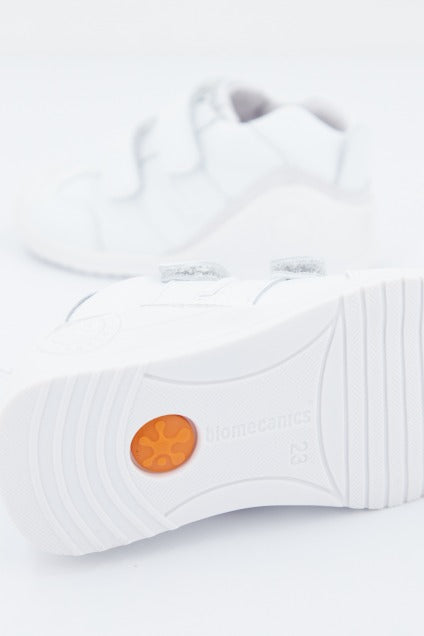 BIOMECANICS en color BLANCO (4)