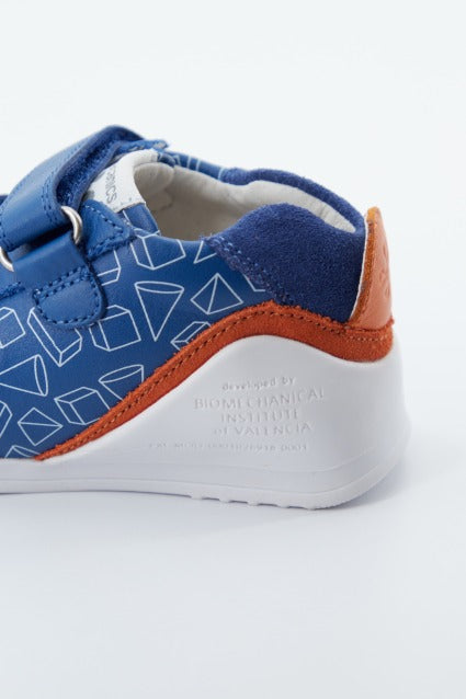 BIOMECANICS SANDALIA SAUVAGE PRISMAS en color AZUL (4)