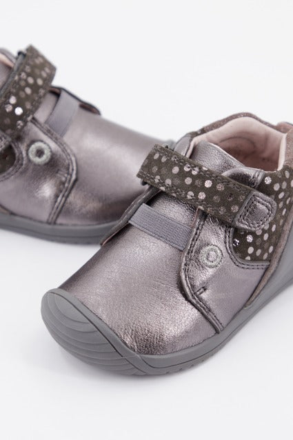 BIOMECANICS en color GRIS (2)