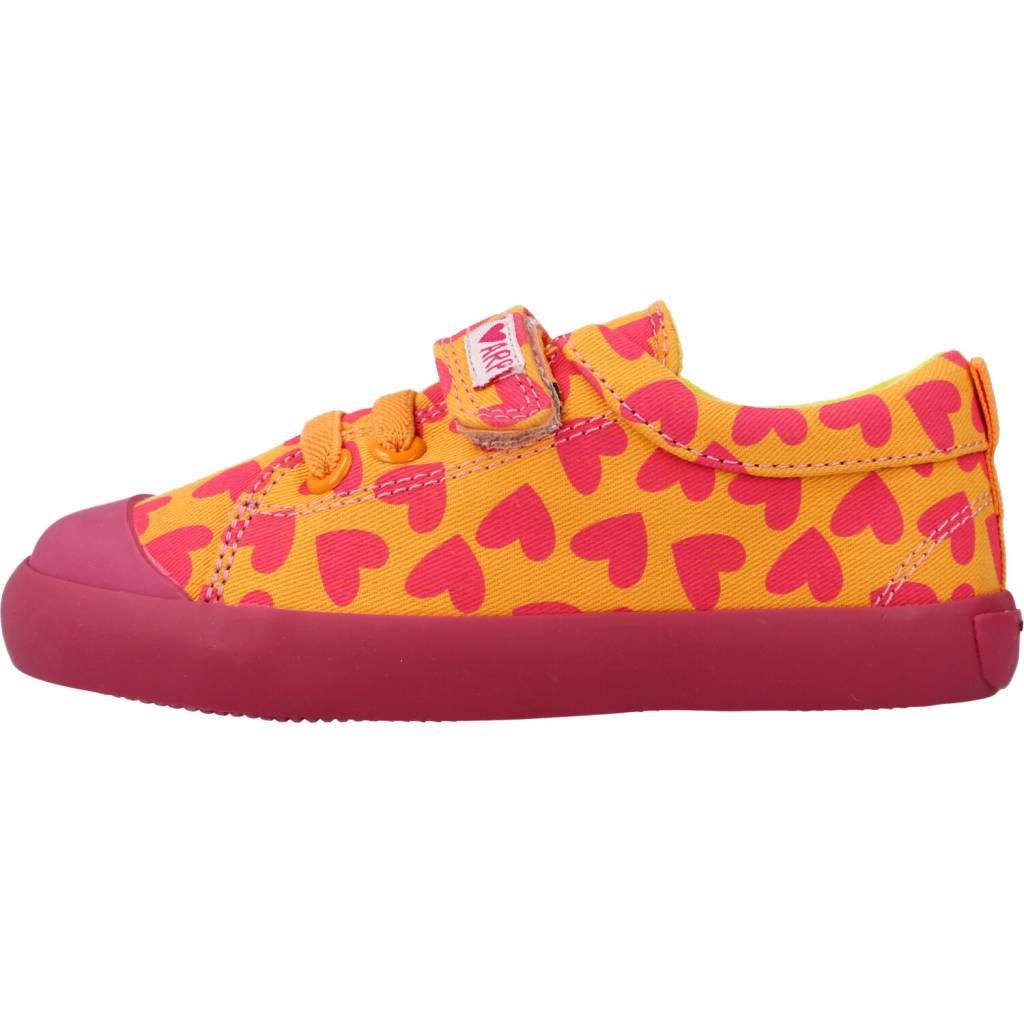 AGATHA RUIZ DE LA PRADA A en color NARANJA (2)