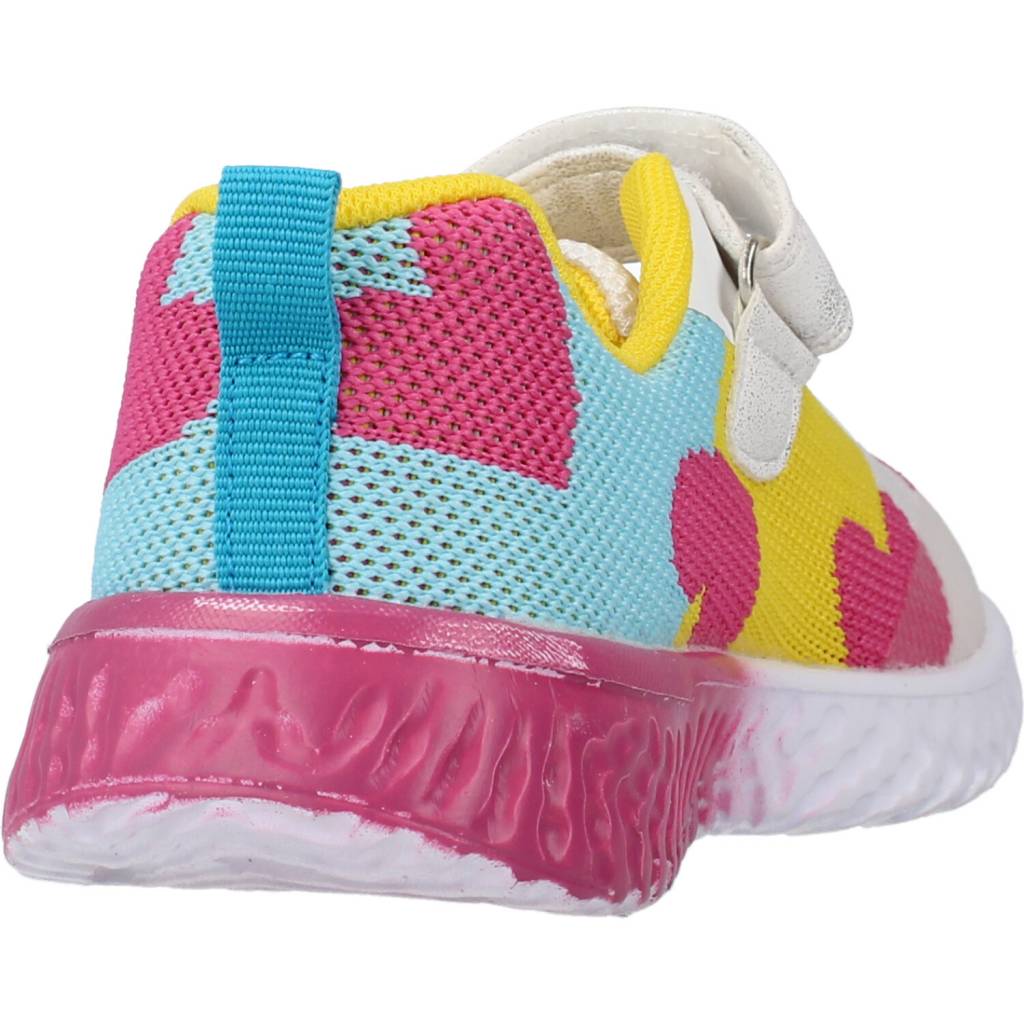 AGATHA RUIZ DE LA PRADA A en color BLANCO (3)