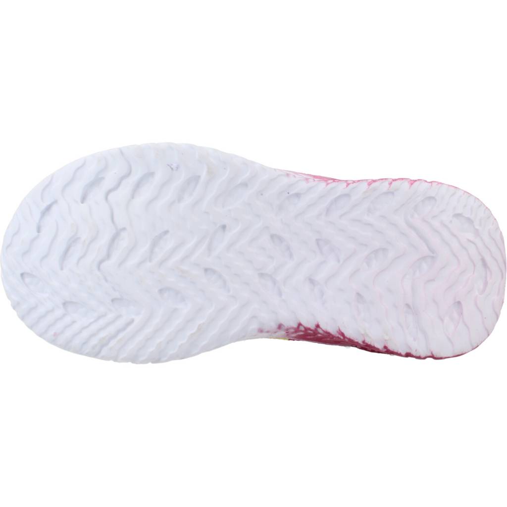 AGATHA RUIZ DE LA PRADA A en color BLANCO (6)