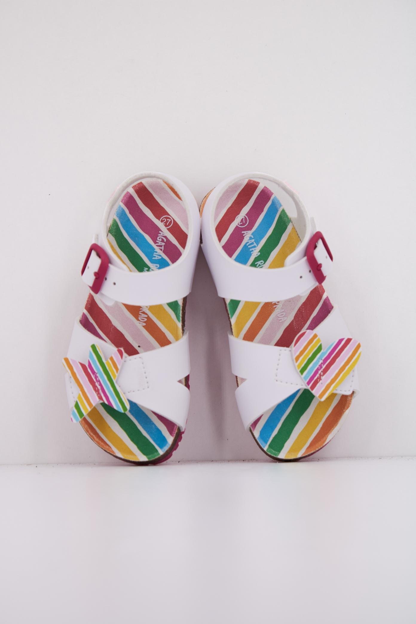 AGATHA RUIZ DE LA PRADA A en color BLANCO (3)