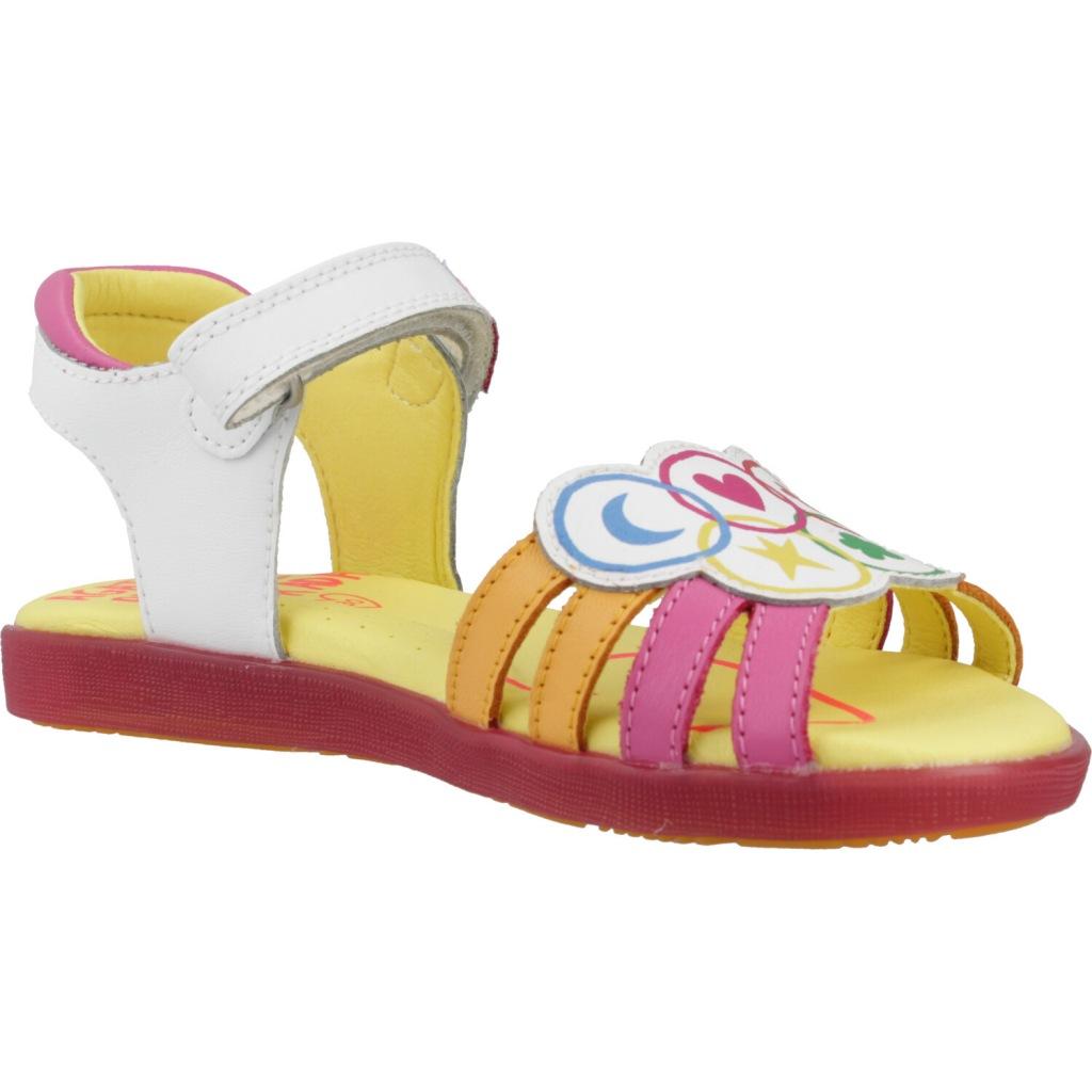 AGATHA RUIZ DE LA PRADA A en color BLANCO (5)