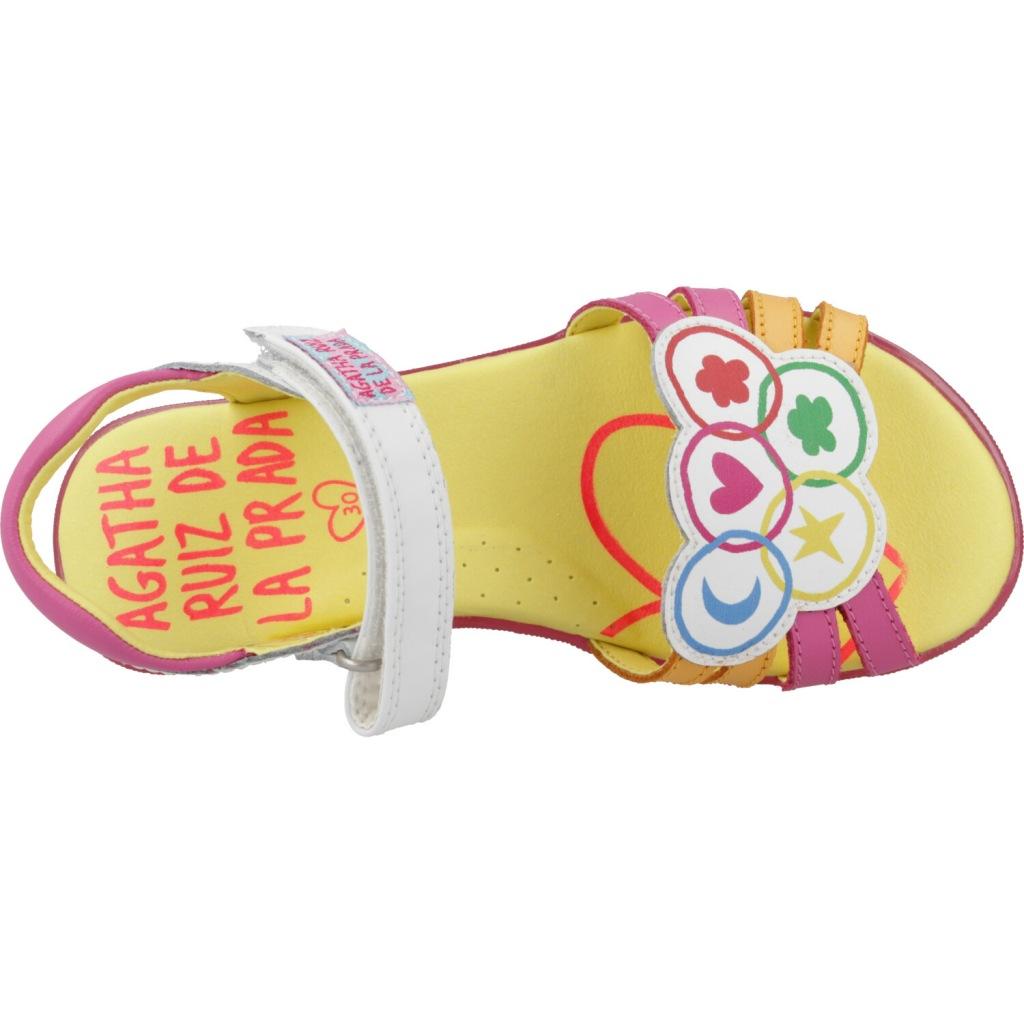 AGATHA RUIZ DE LA PRADA A en color BLANCO (7)