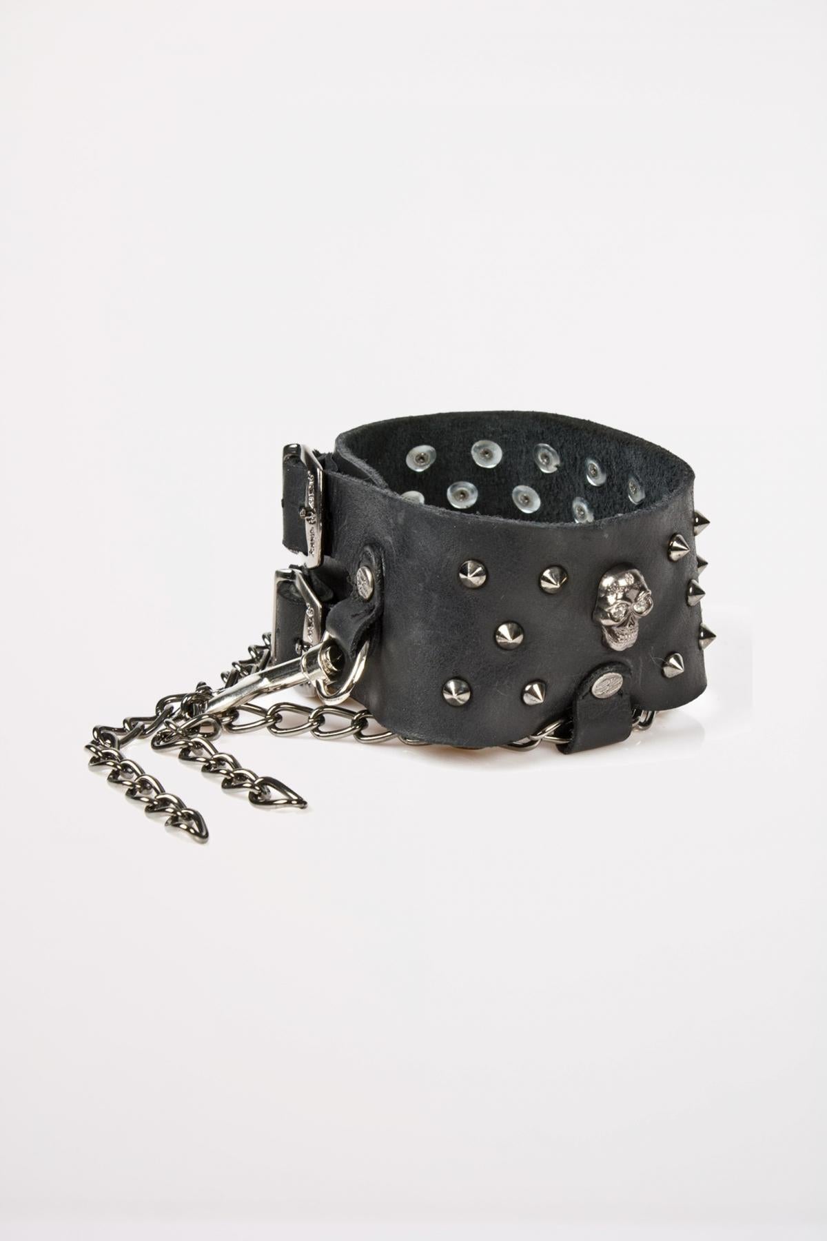NEW ROCK MARNE C ADORNMENTS en color NEGRO (2)