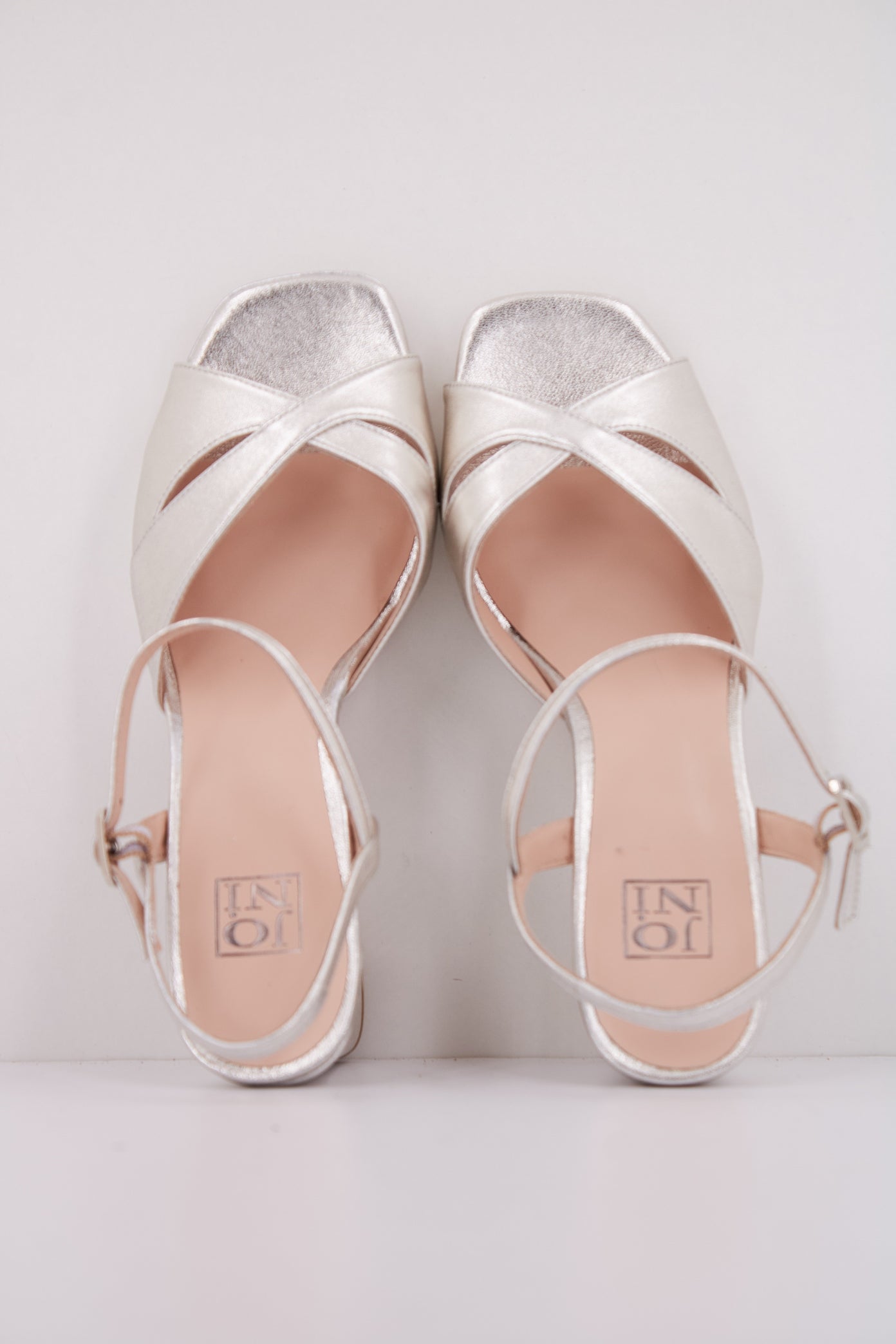 JONI J en color PLATA (3)