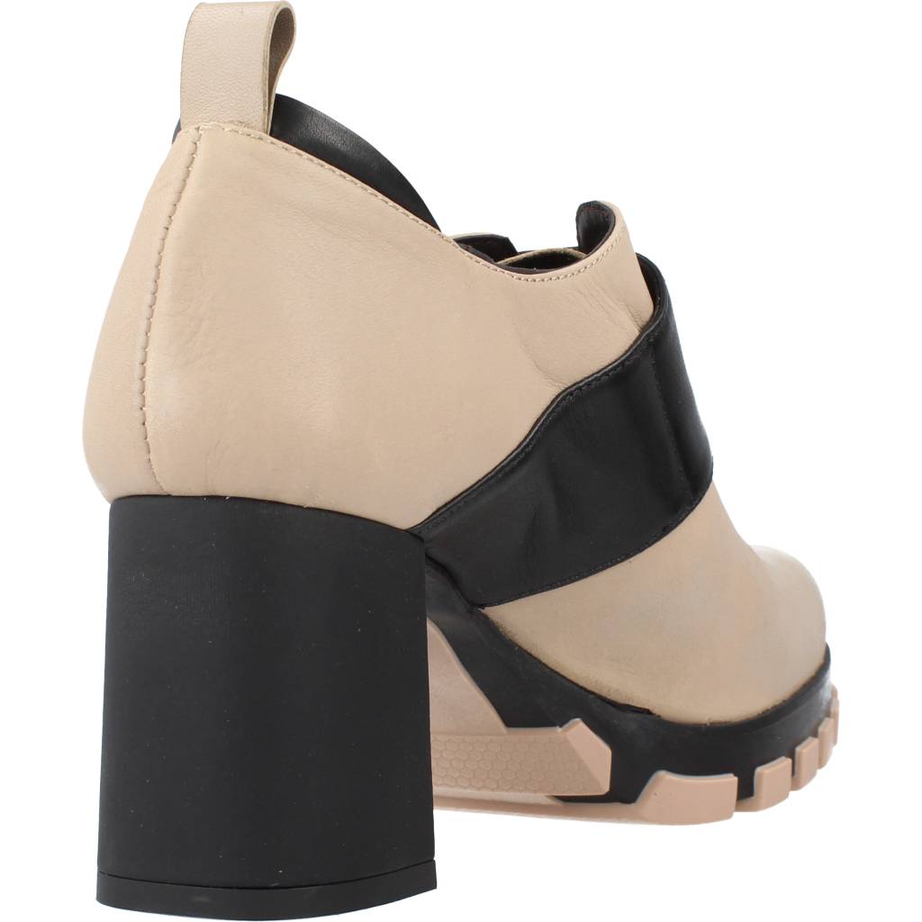 DORALATINA en color BEIS (3)