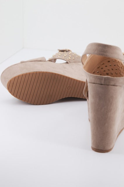 DIFFERENT en color MARRON CLARO (3)