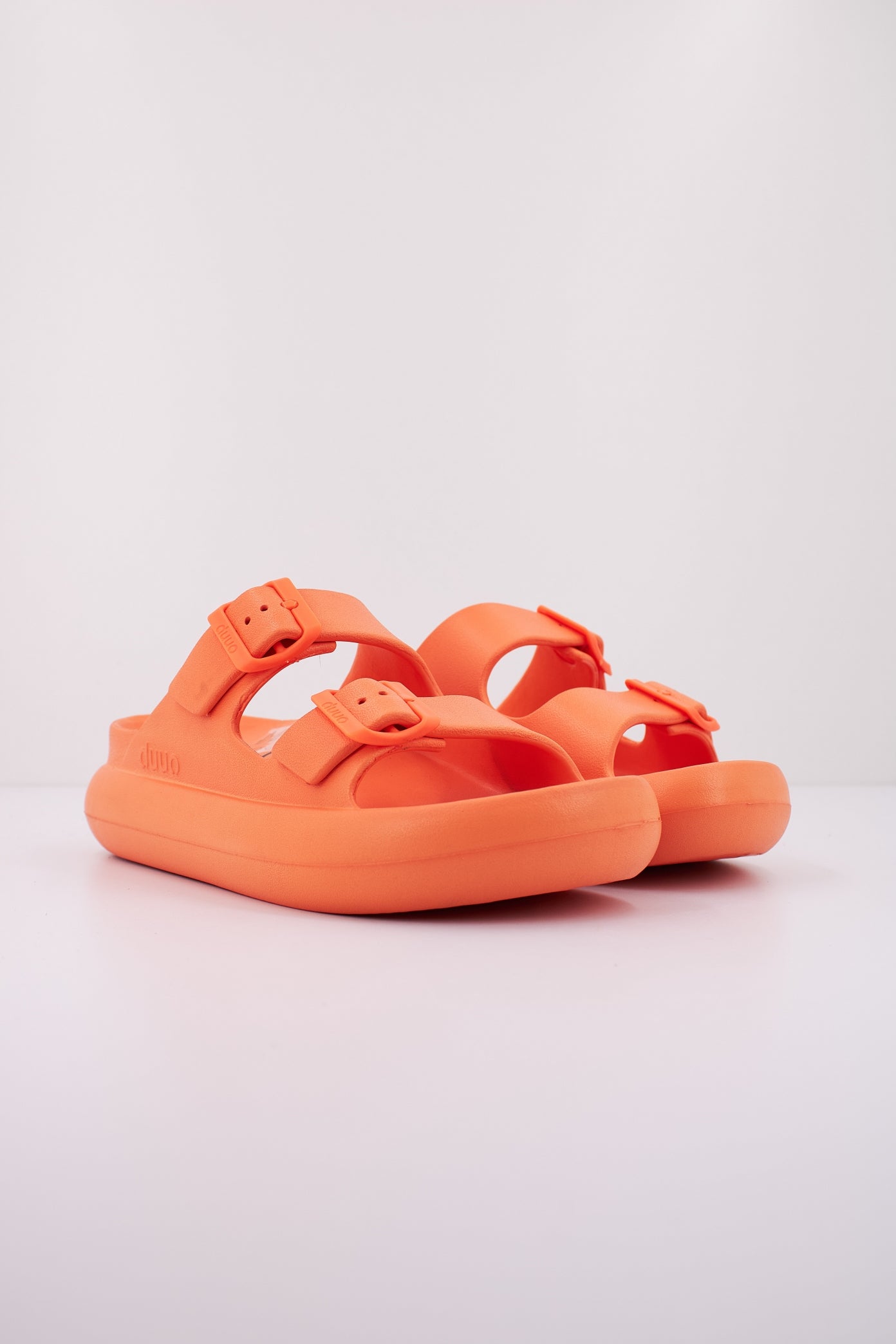 DUUO EVA CURVI en color NARANJA (2)