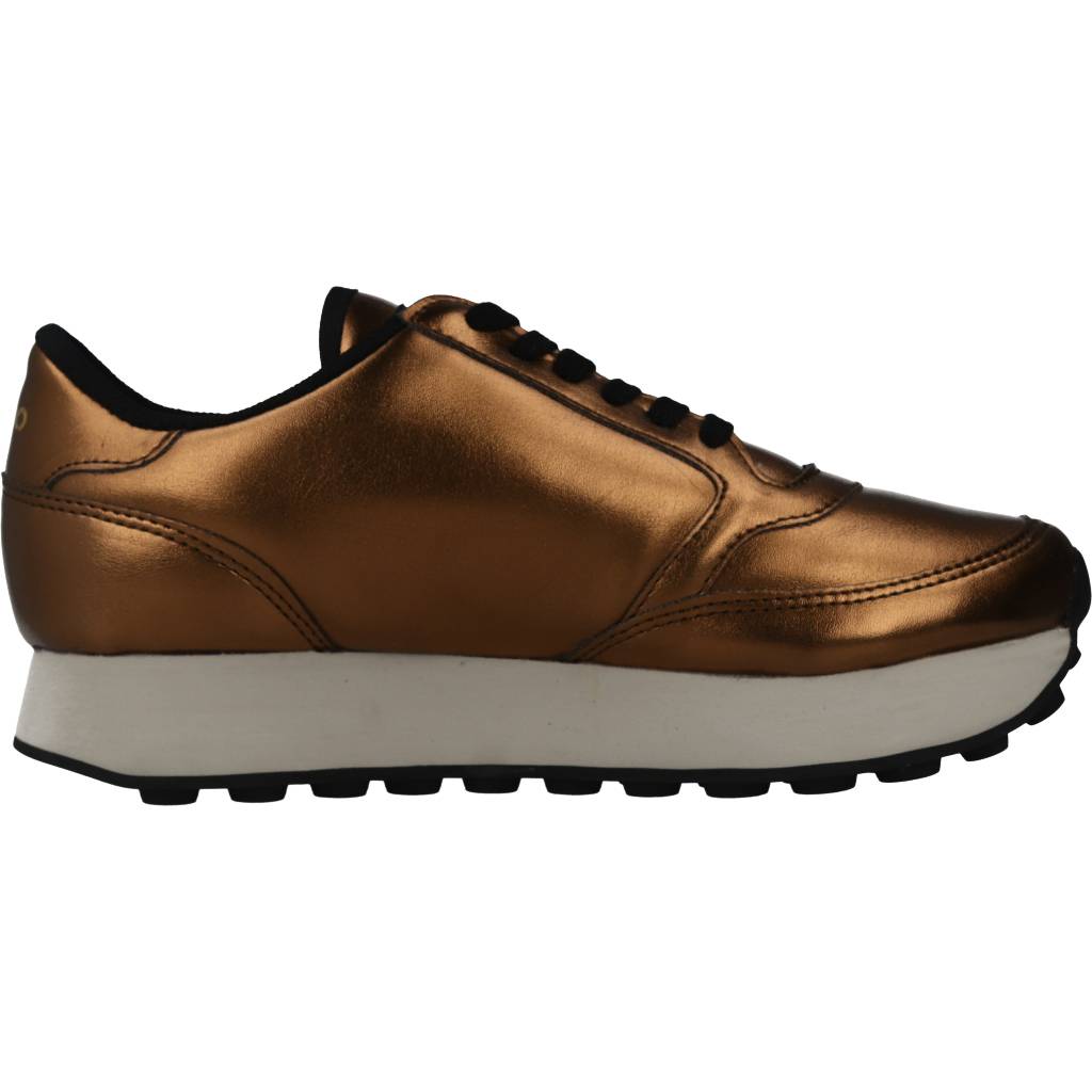 DUUO PRISA HIGH en color ORO (4)