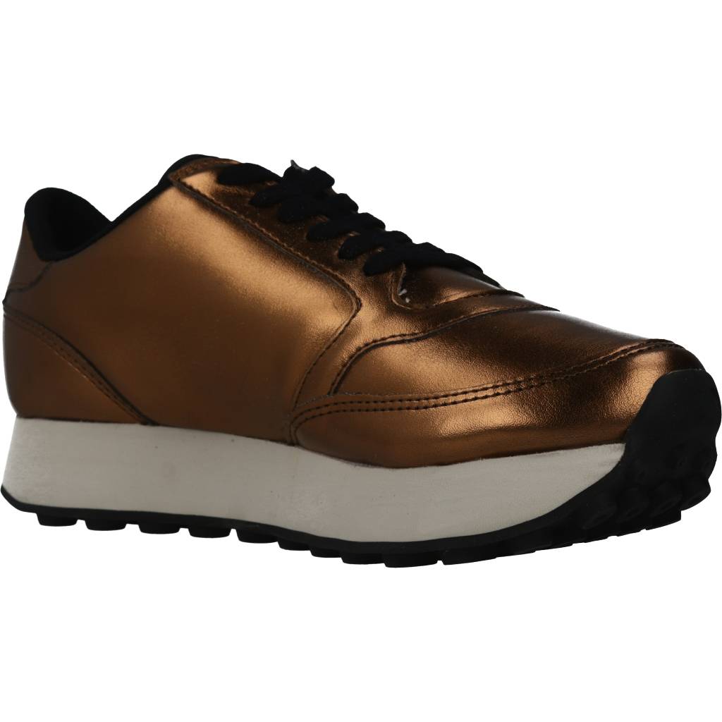 DUUO PRISA HIGH en color ORO (5)