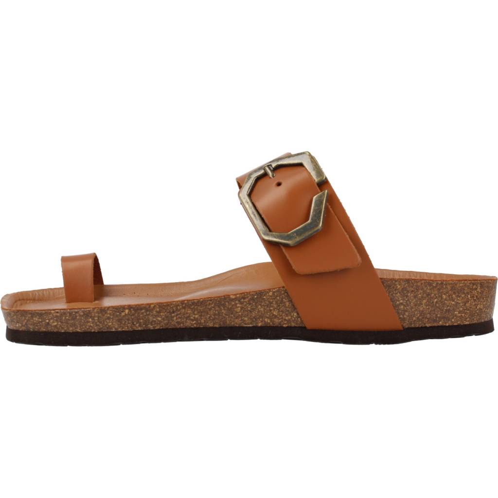 GENUINS DYT en color MARRON CLARO  (2)