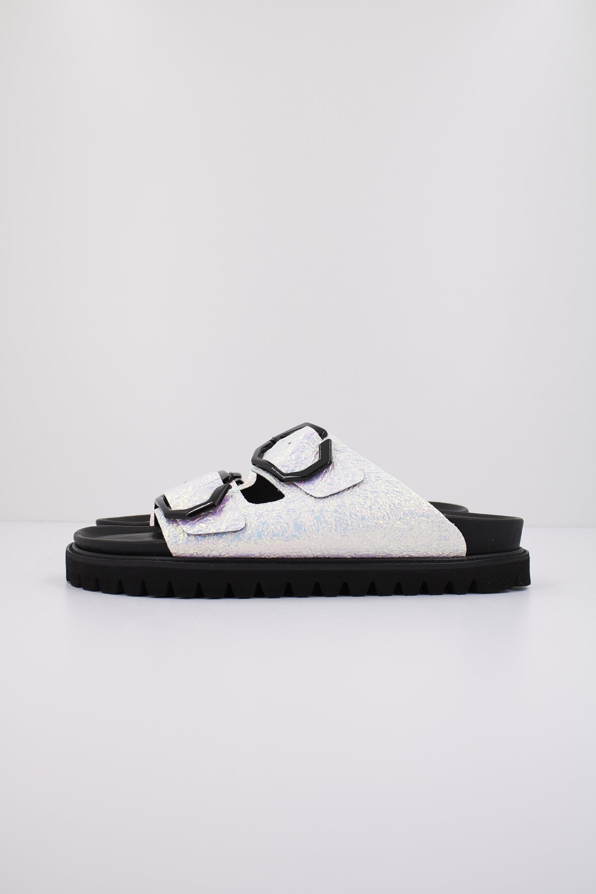 GENUINS GALIA FLUOR en color BLANCO (1)