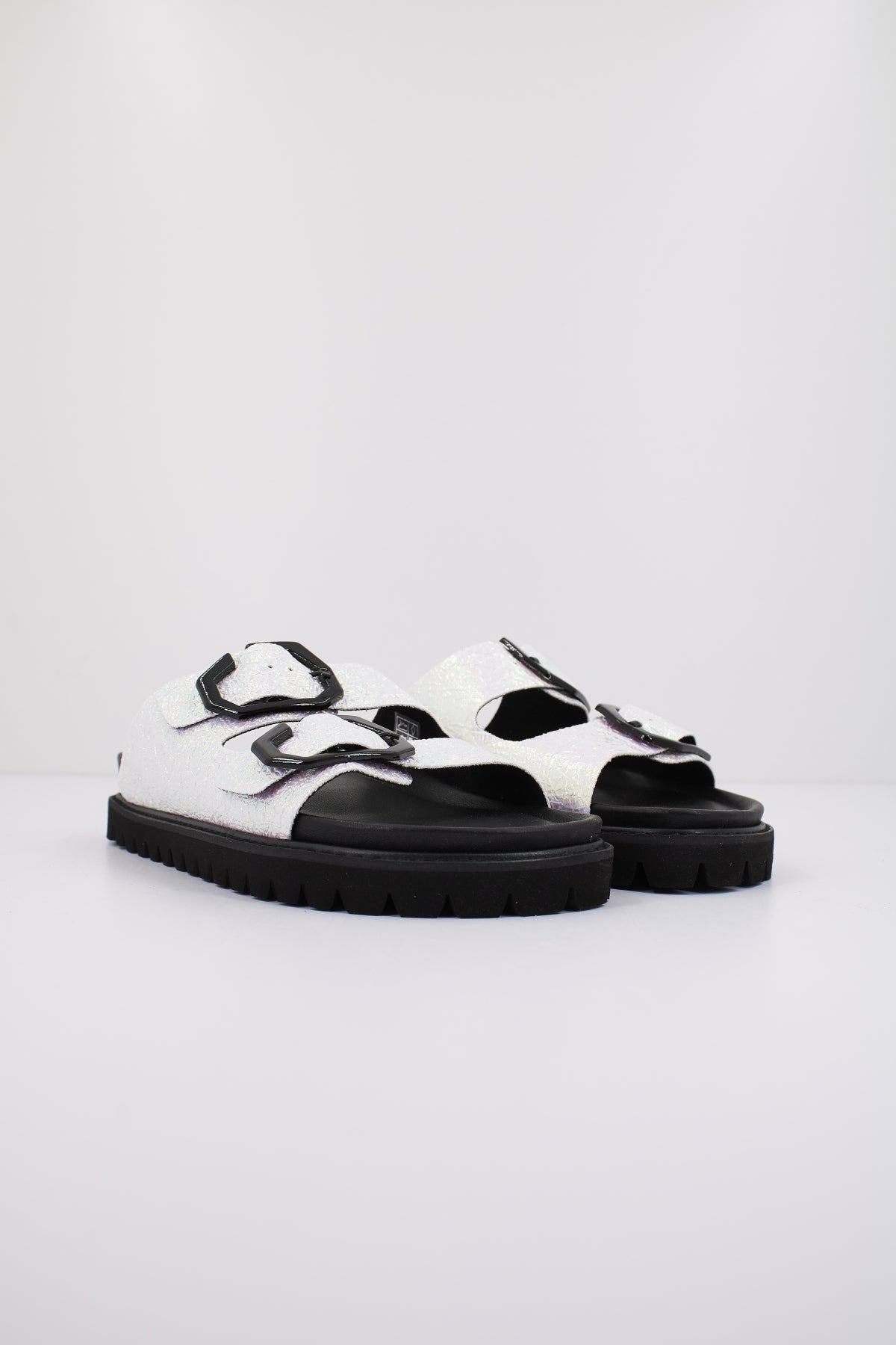 GENUINS GALIA FLUOR en color BLANCO (2)