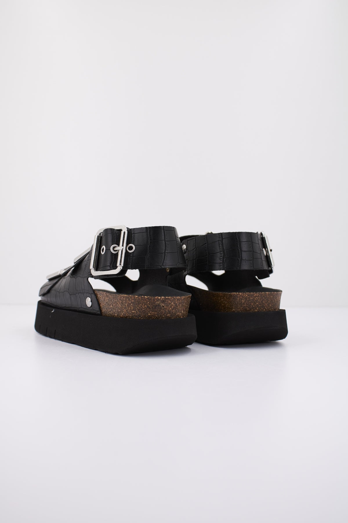 GENUINS FELINA COCO VEGAN en color NEGRO (3)
