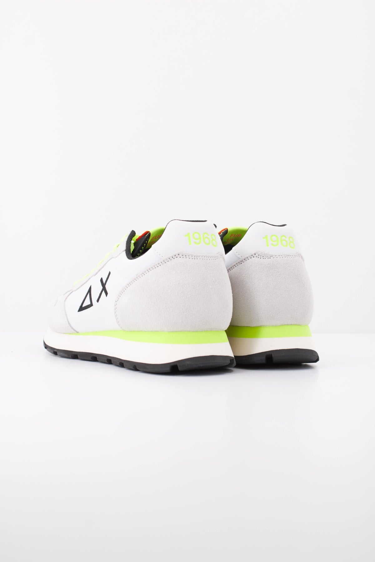 SUN TOM FLUO en color BEIS (4)