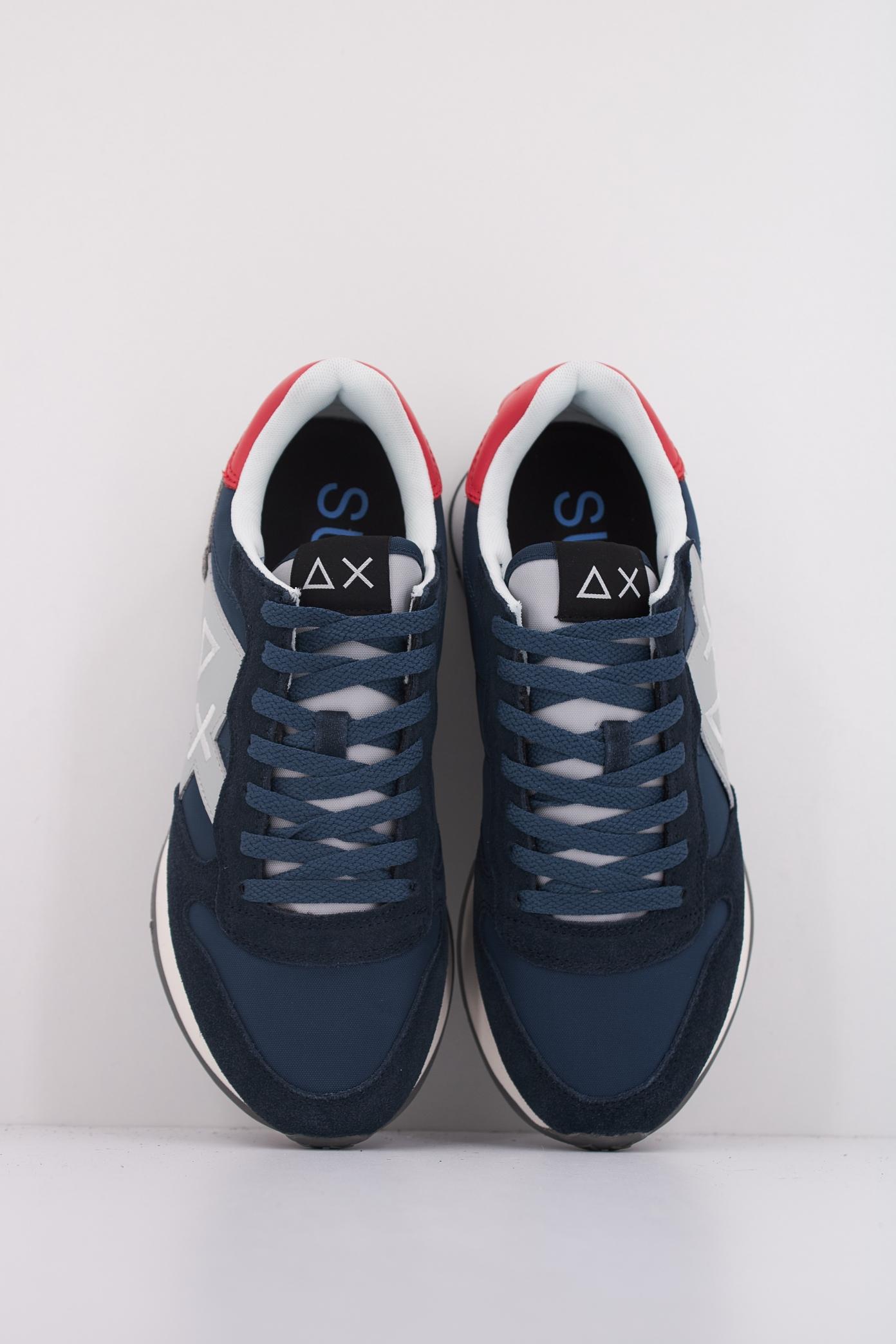 SUN JAKI . SOLID en color AZUL (3)