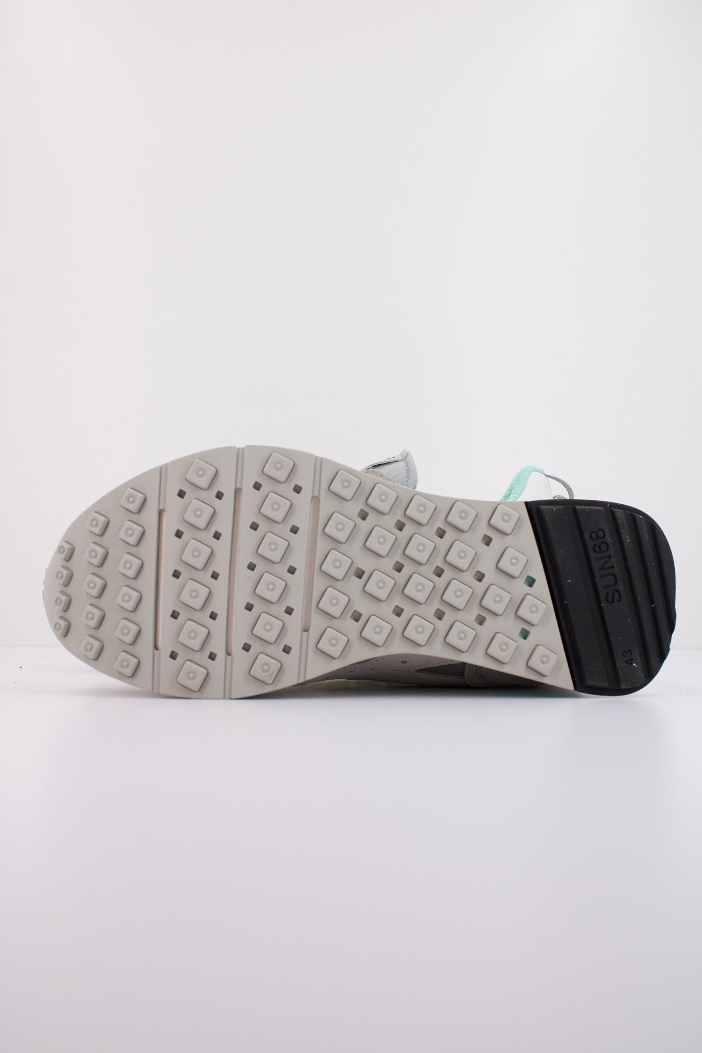 SUN JAKI OUTDOOR en color GRIS (5)