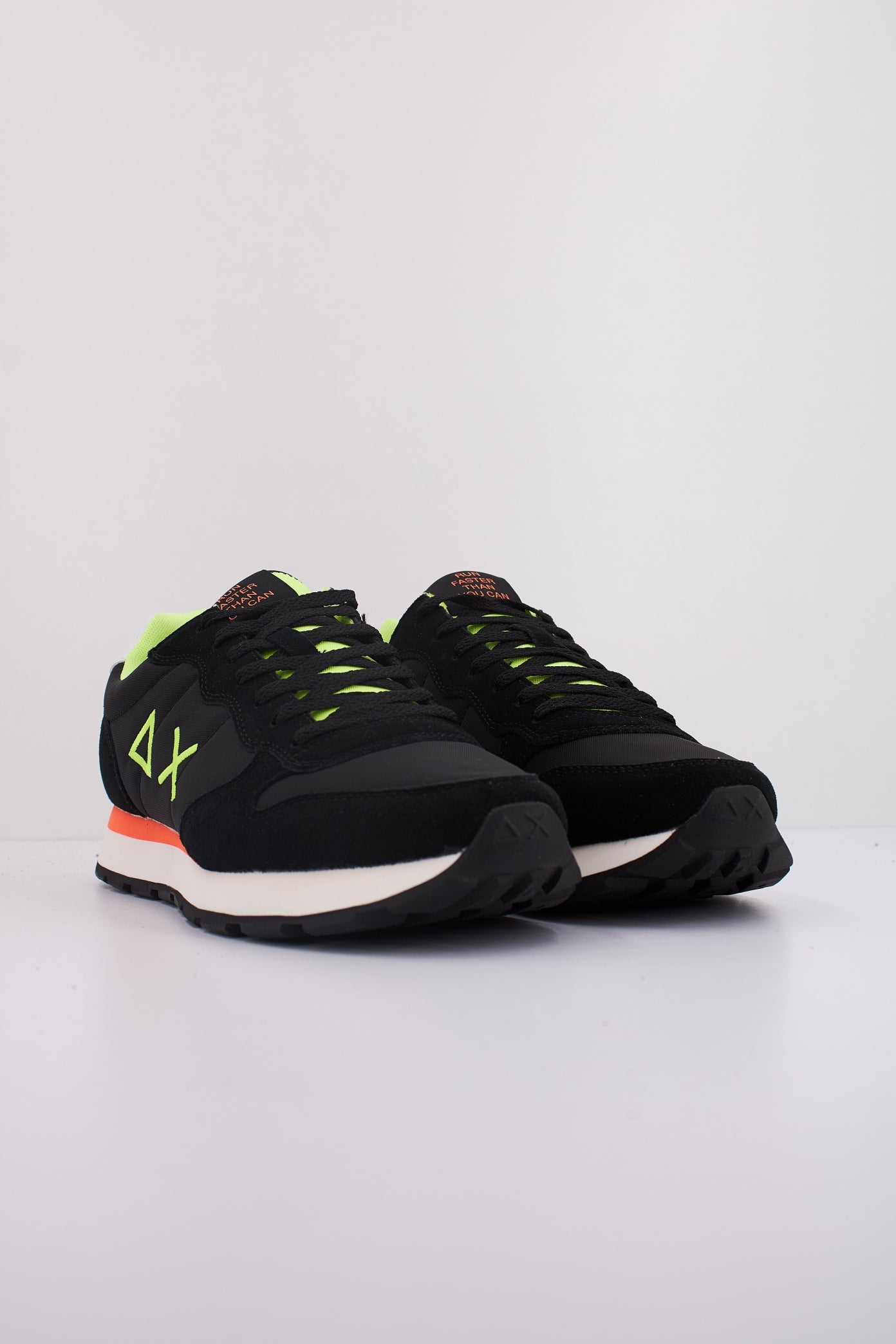 SUN TOM FLUO en color NEGRO (2)