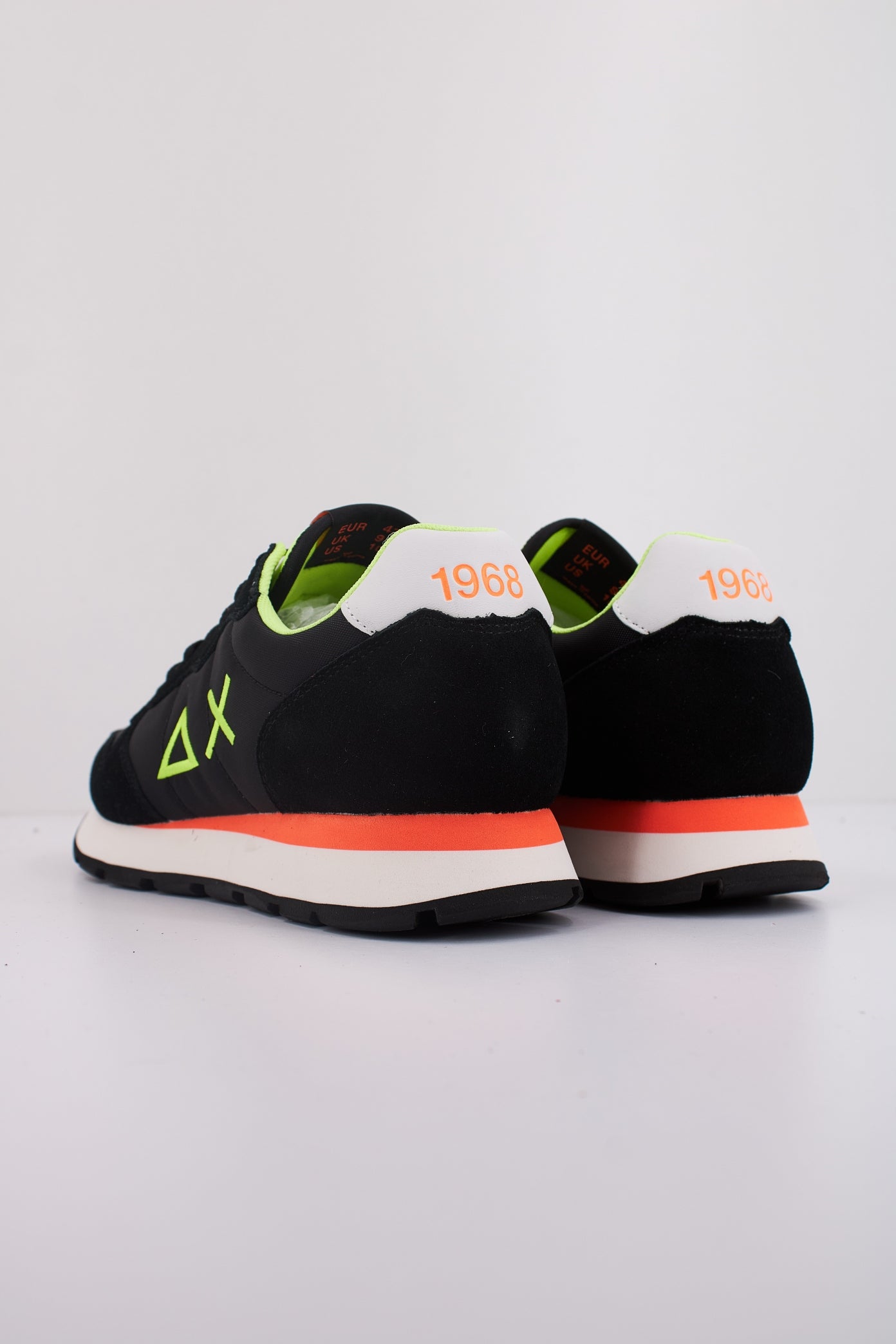 SUN TOM FLUO en color NEGRO (4)