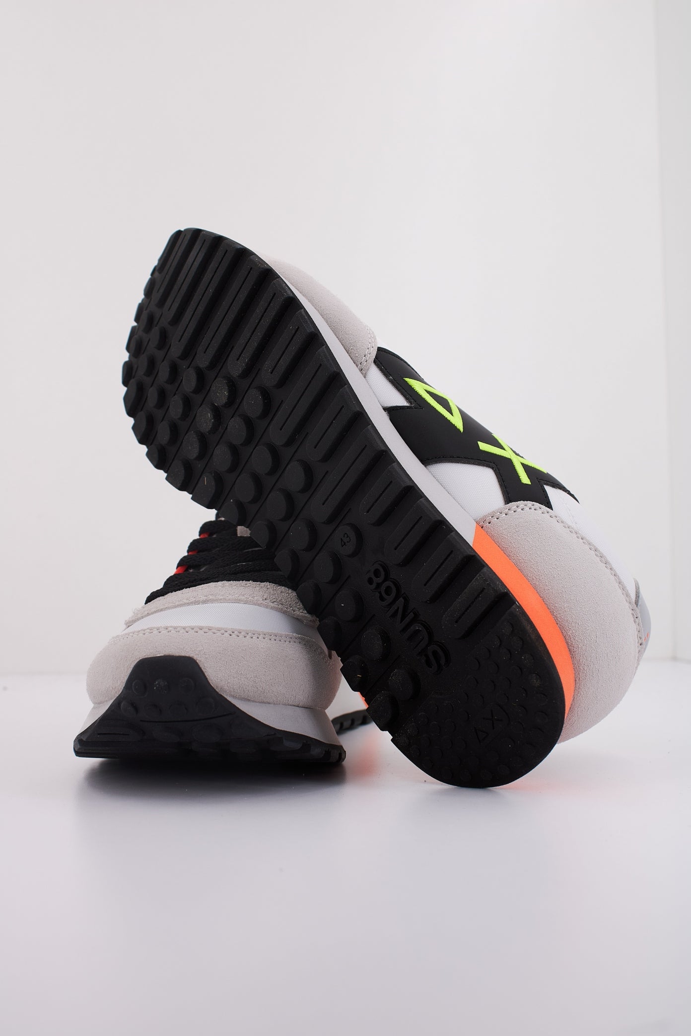 SUN JAKI FLUO en color BLANCO (5)