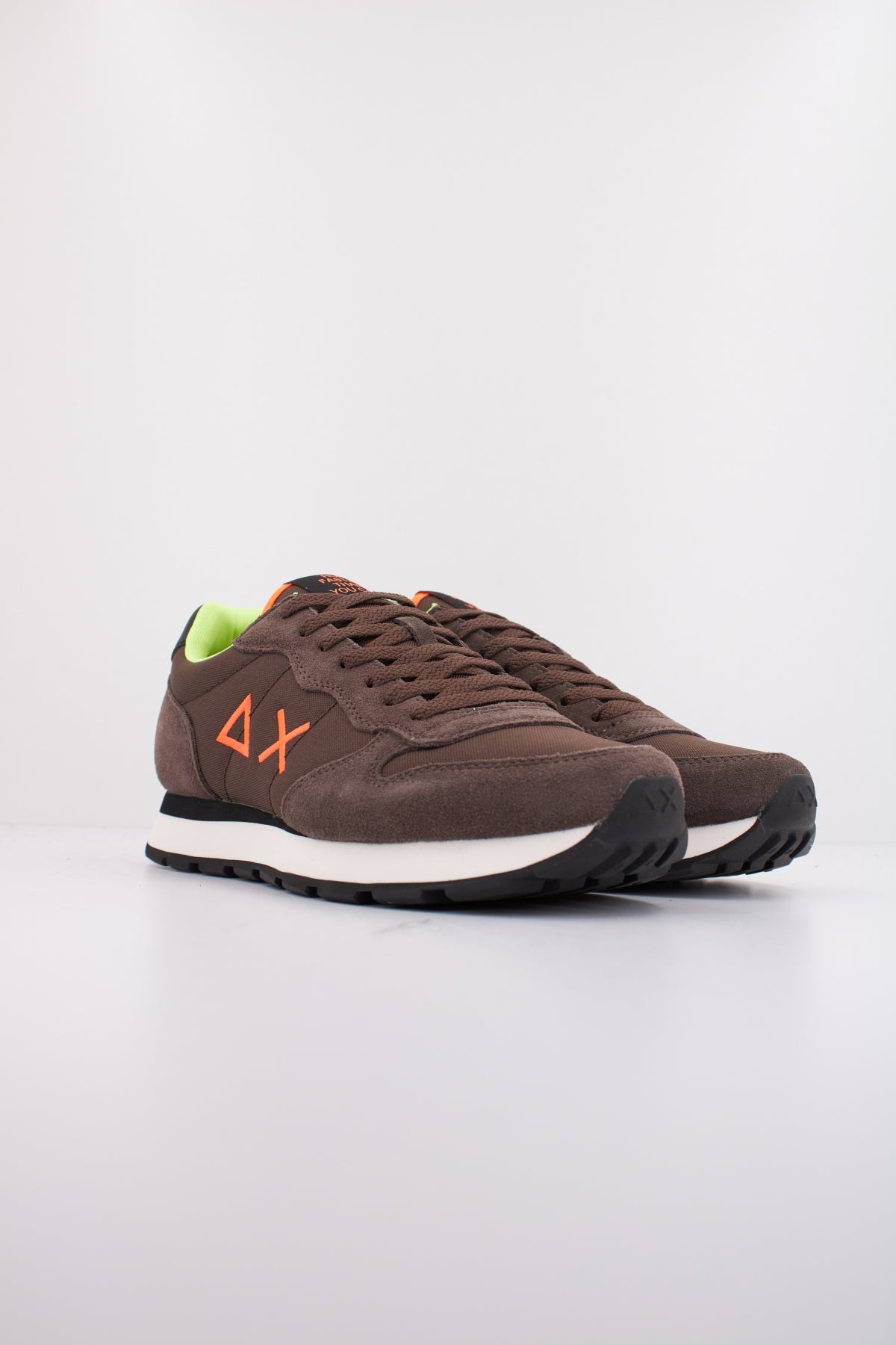 SUN TOM FLUO en color MARRON (2)