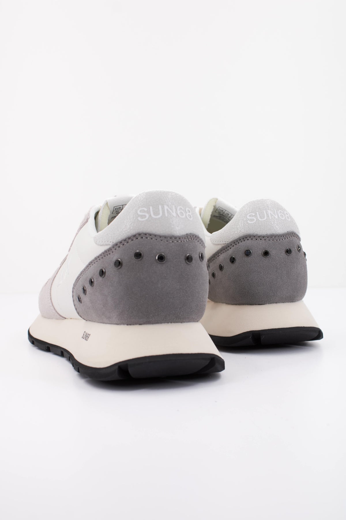 SUN ALLY STUDS en color BLANCO (4)