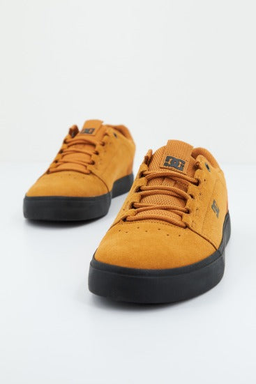 DC HYDE M SHOE en color AMARILLO (1)