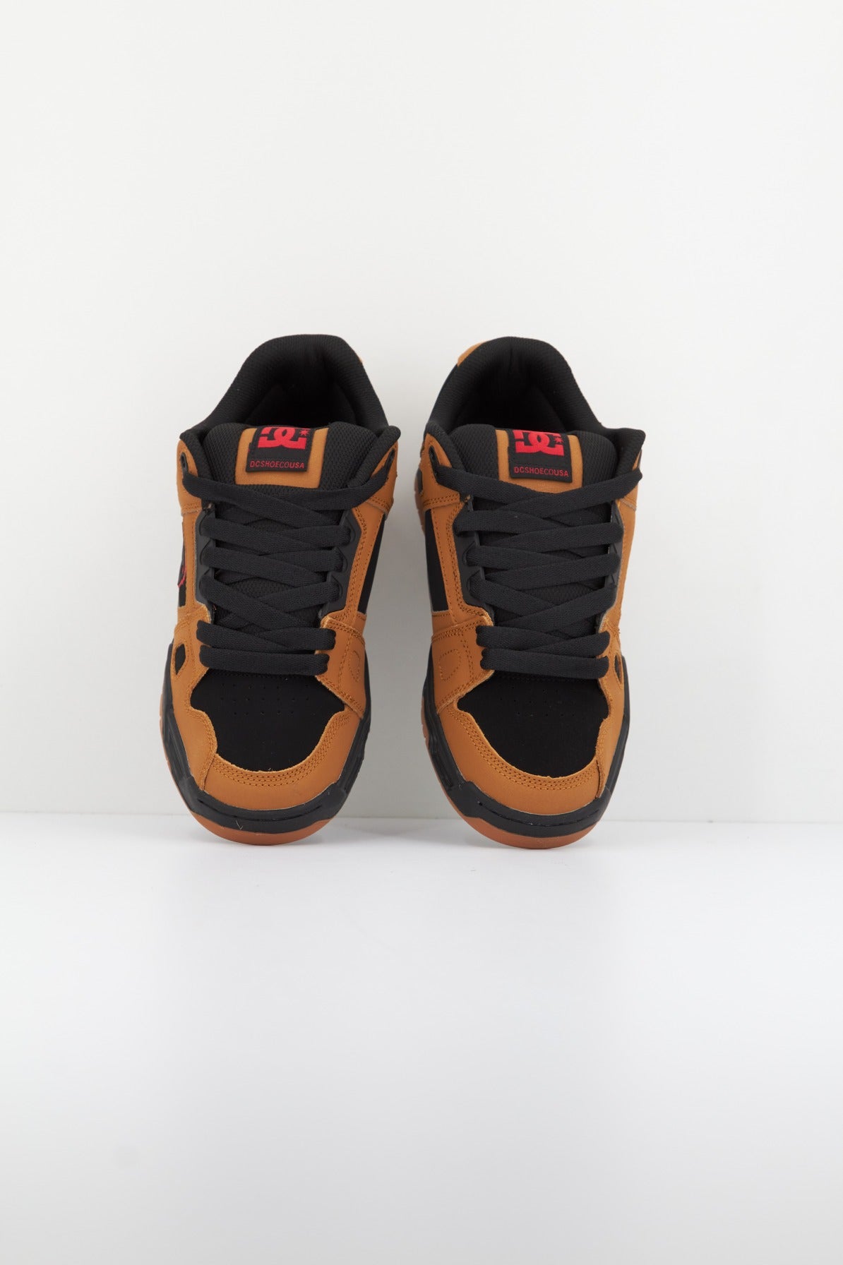 DC STAG M SHOE en color MARRON (2)