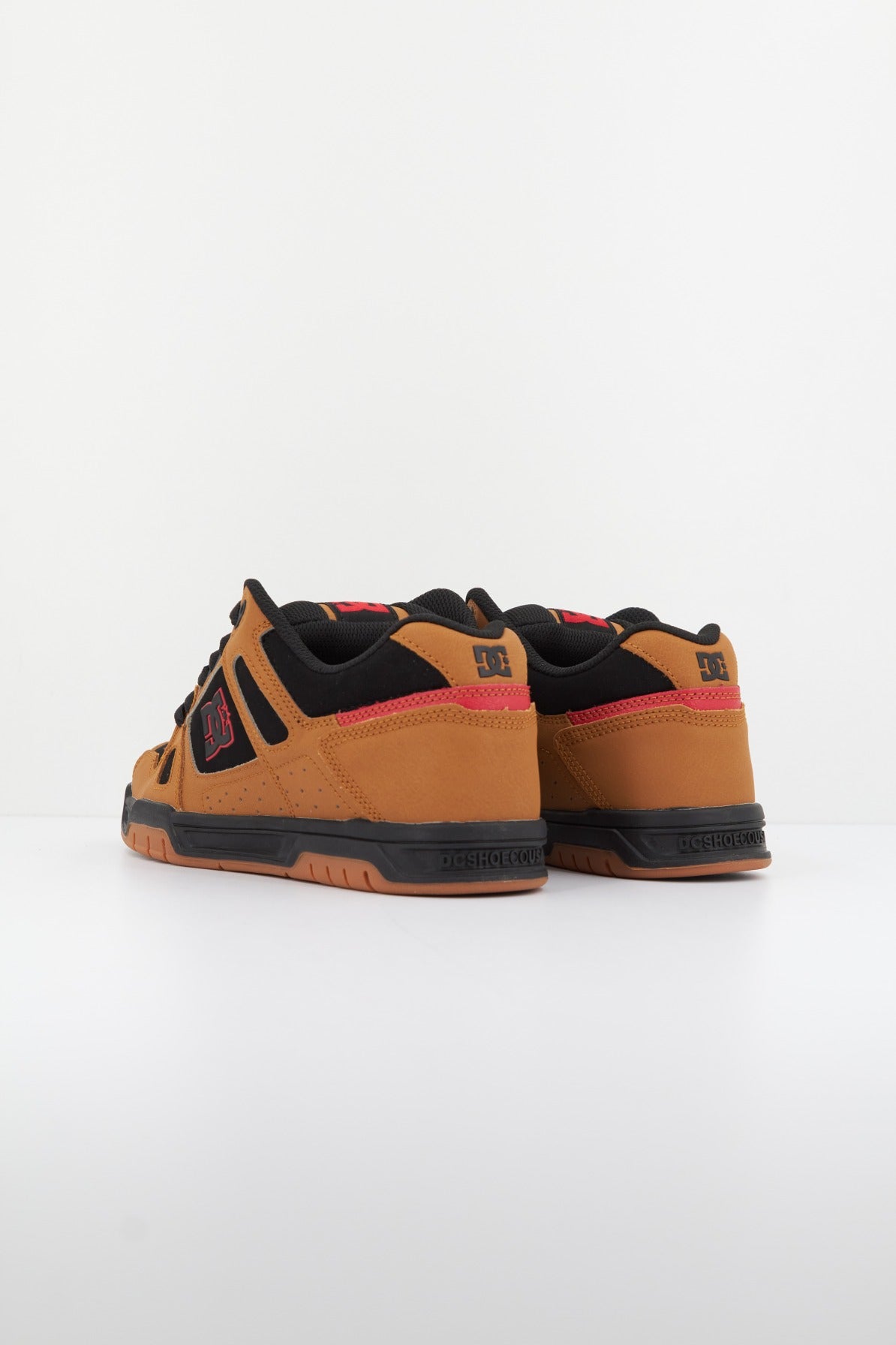 DC STAG M SHOE en color MARRON (3)