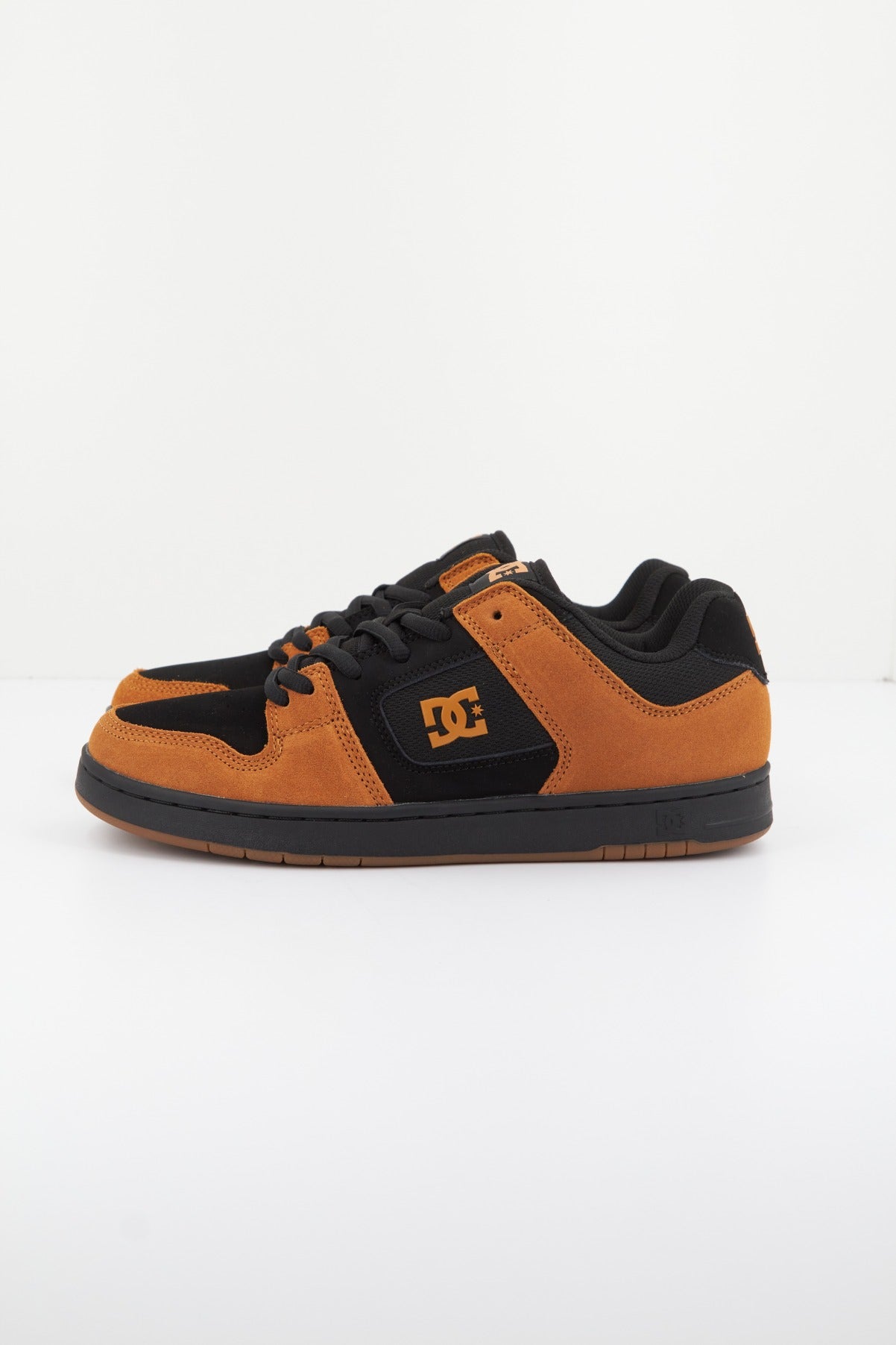 DC MANTECA M SHOE en color MARRON (1)