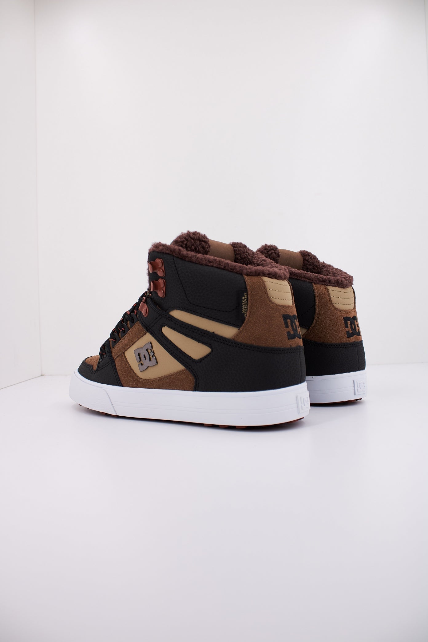 DC PURE HIGH-TOP WC WNT en color MARRON (4)