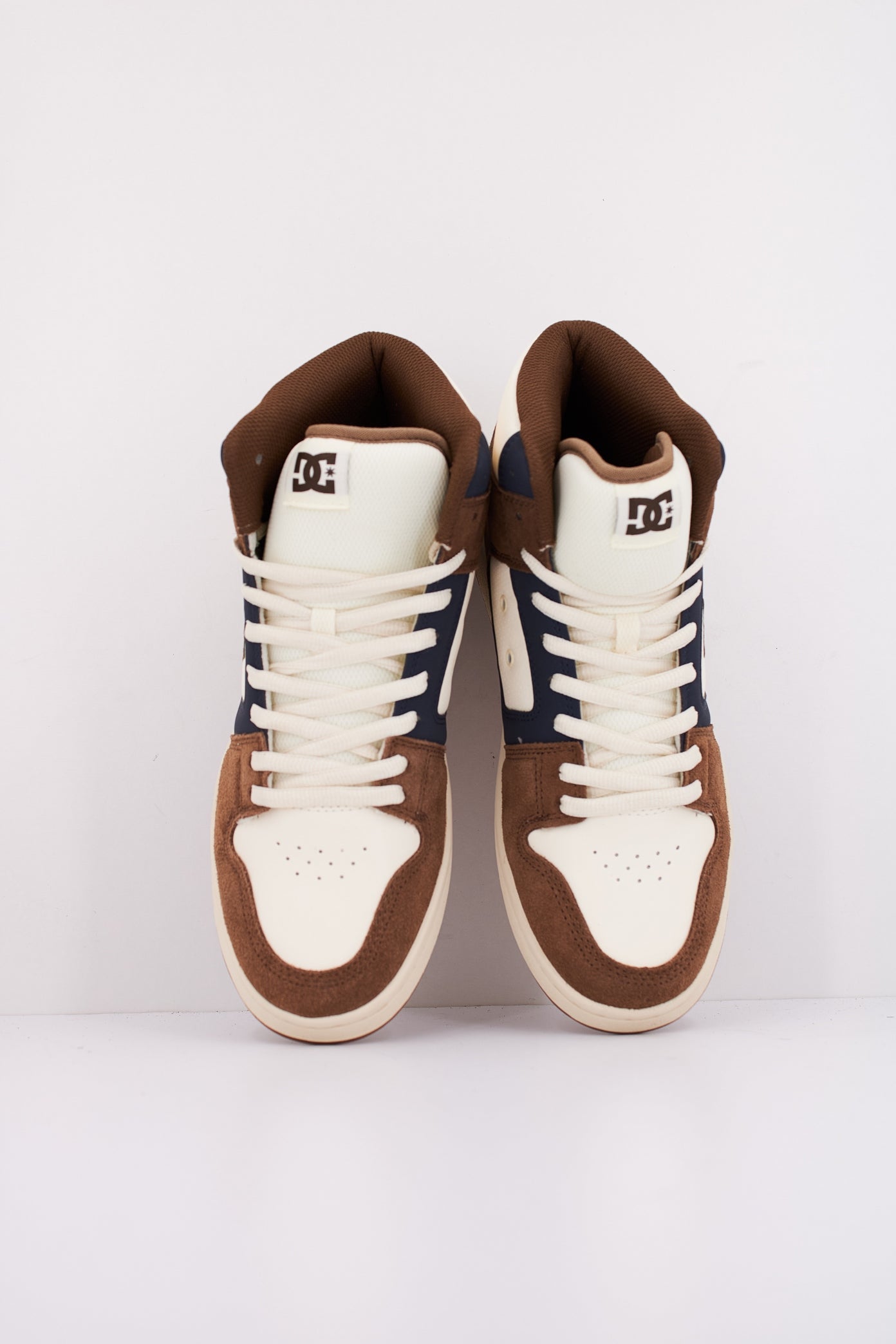 DC MANTECA HI en color MARRON (3)