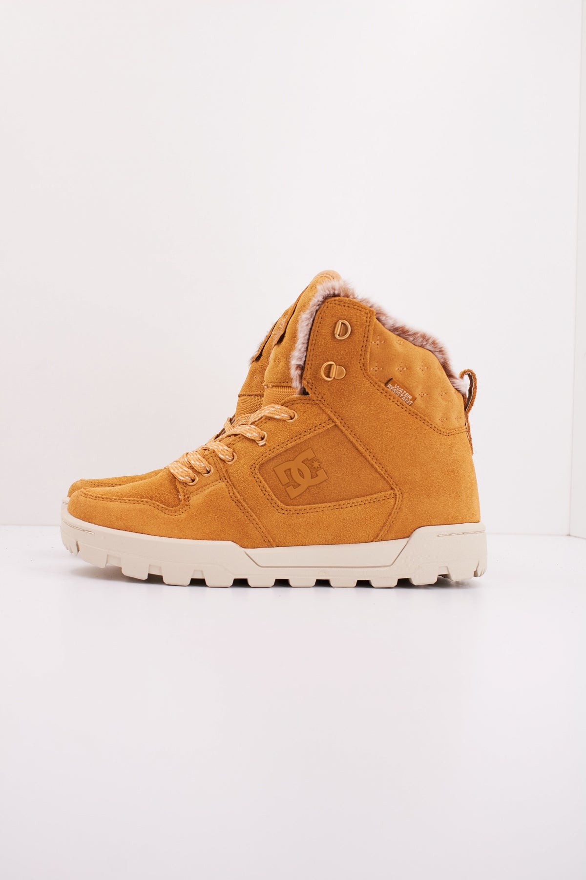 DC MANTECA BOOT en color AMARILLO (1)