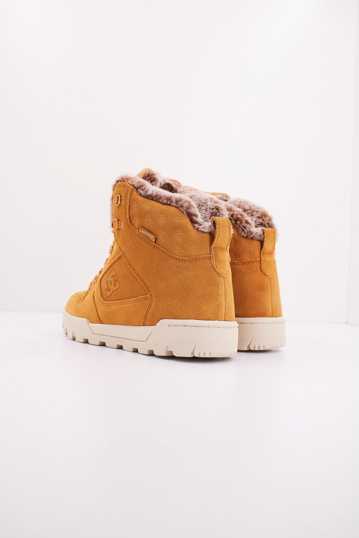 DC MANTECA BOOT en color AMARILLO (4)