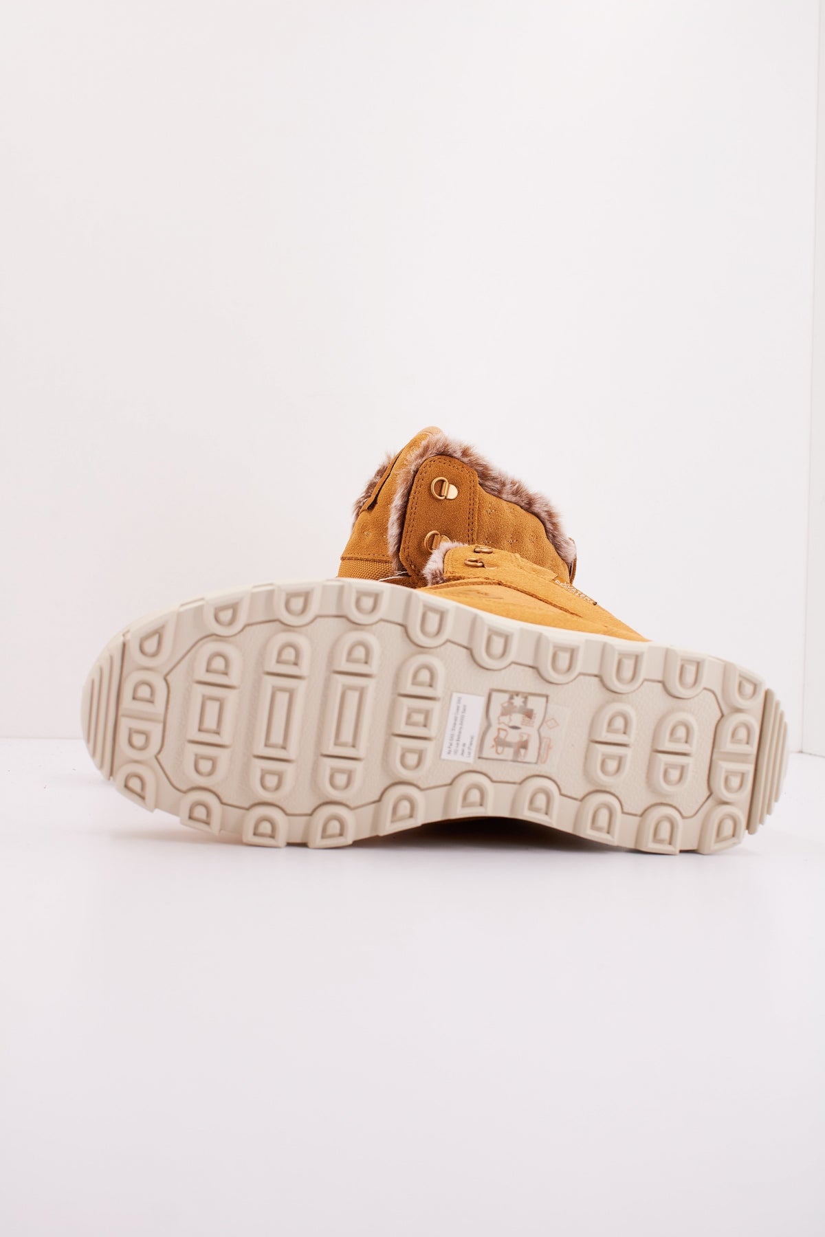 DC MANTECA BOOT en color AMARILLO (5)