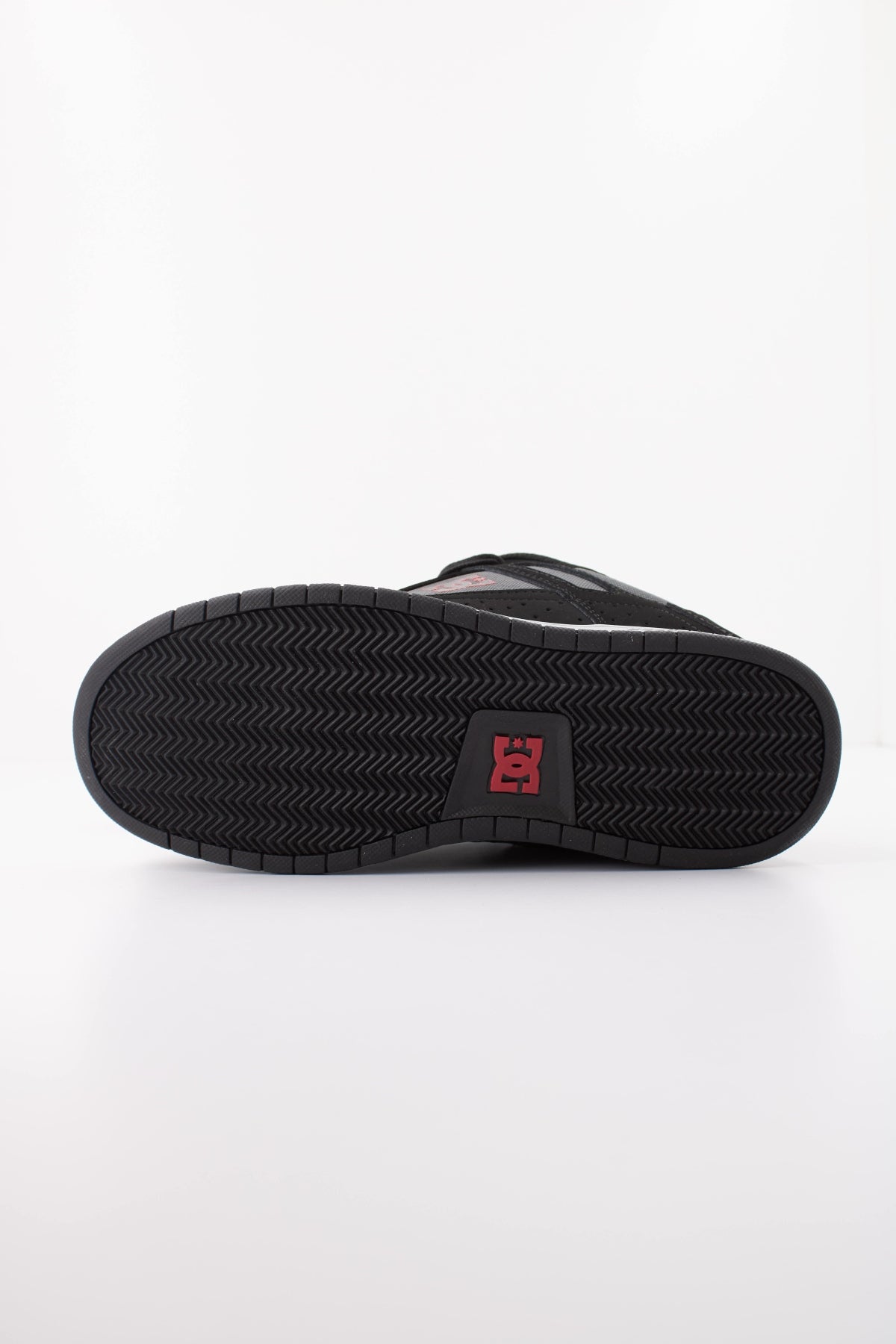 DC STAG YTH en color NEGRO (5)