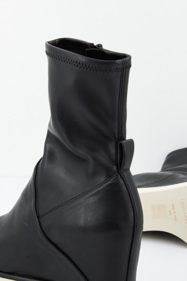 EQUITARE CAREB ORLEANS en color NEGRO (3)