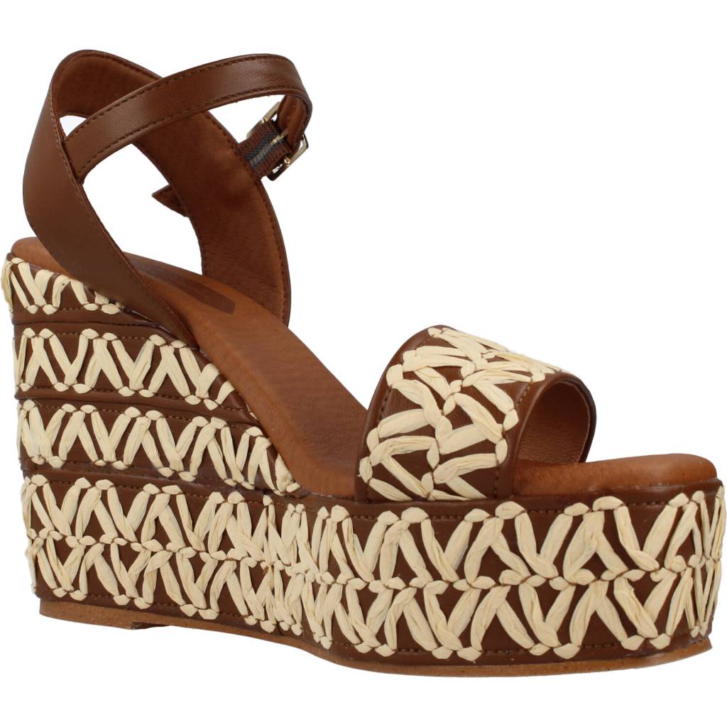 POPA KUTA TRIBO en color MARRON (5)
