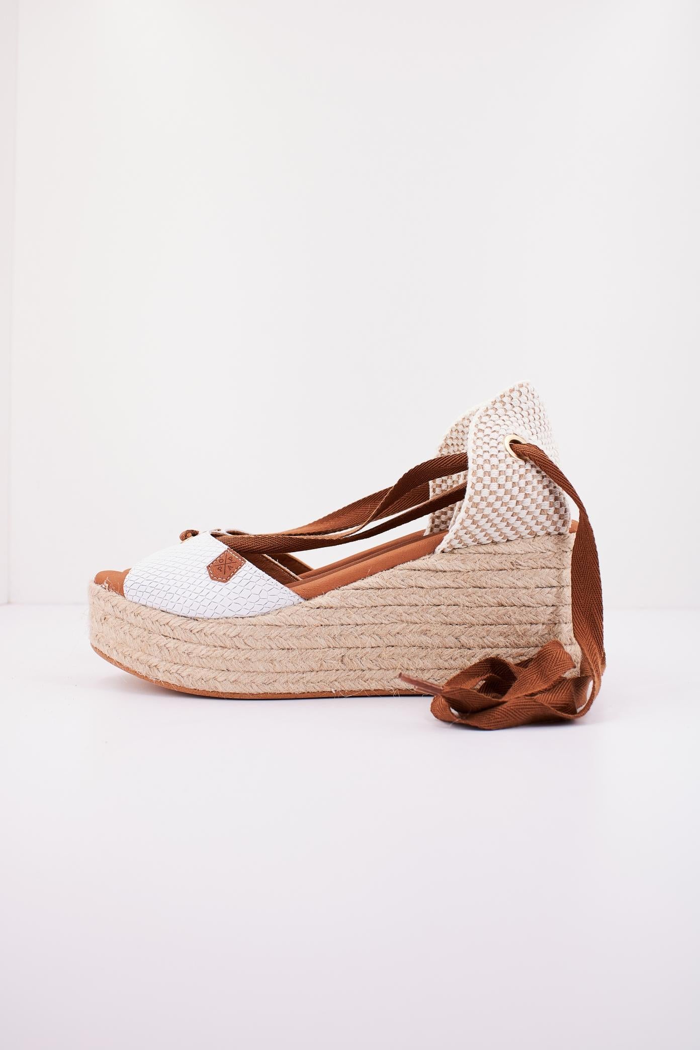 POPA VALDES SNAKE en color BLANCO (1)