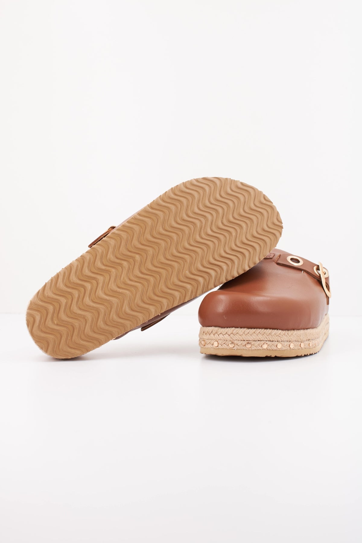 POPA ZHUECO OZA NAPA en color MARRON (5)