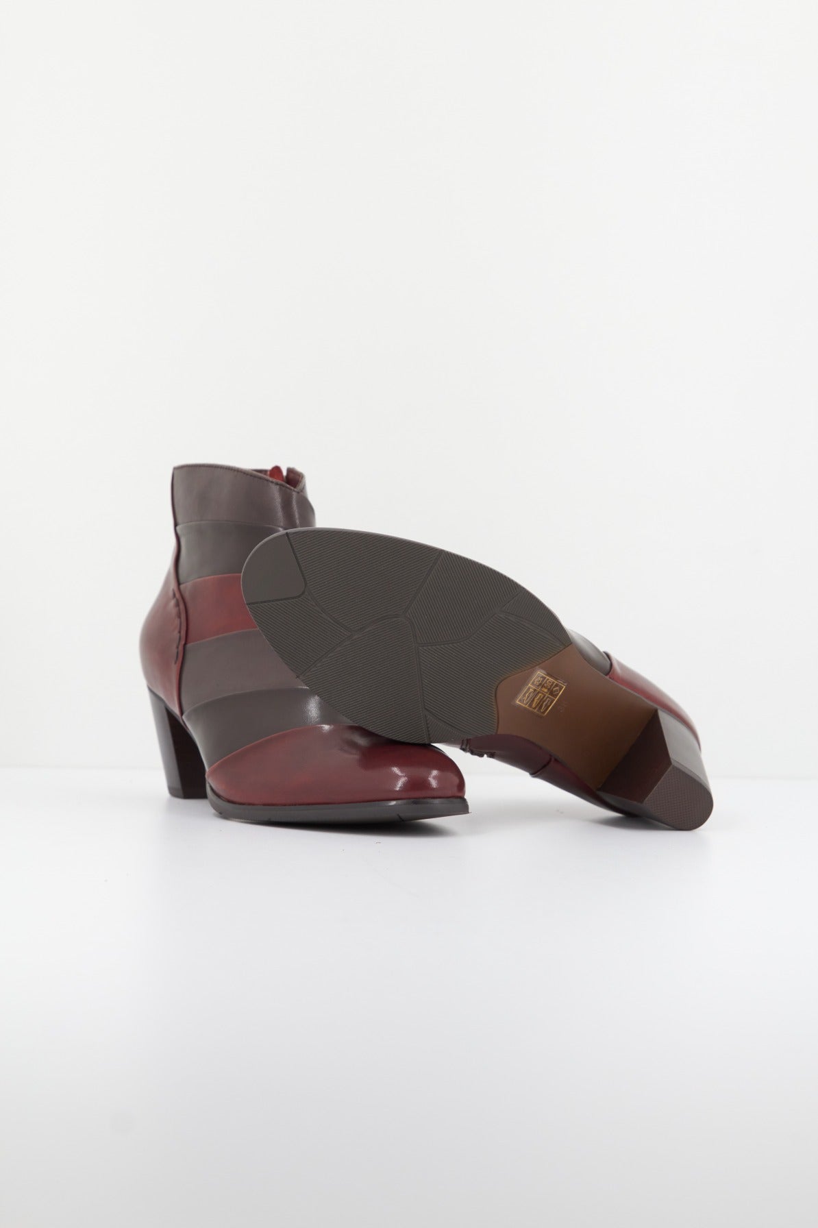 REGARDE LE CIEL GLOVE en color ROJO (4)